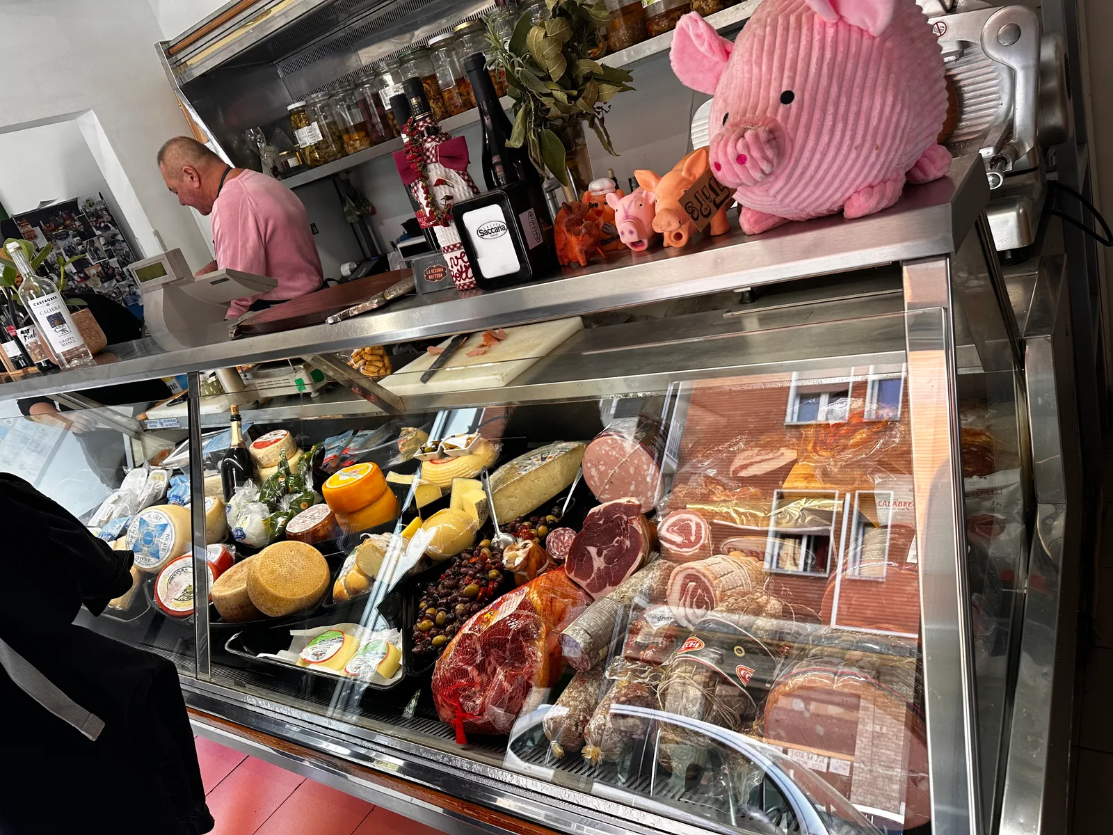 Main view at La Vecchia Bottega Bologna — travel photo