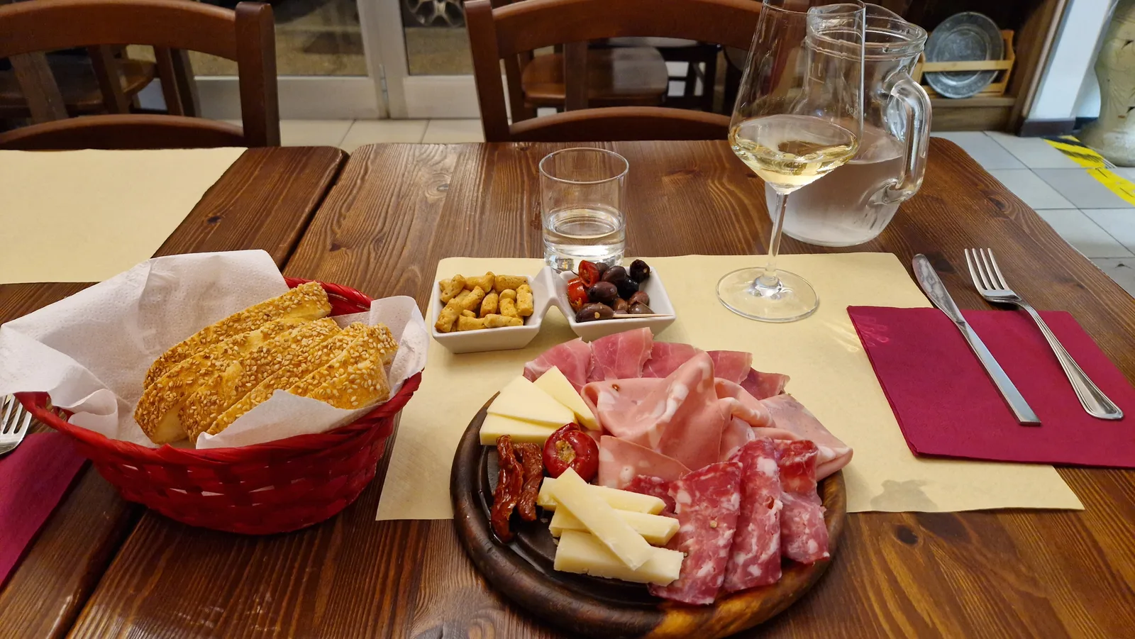 Details at La Vecchia Bottega Bologna — travel photo