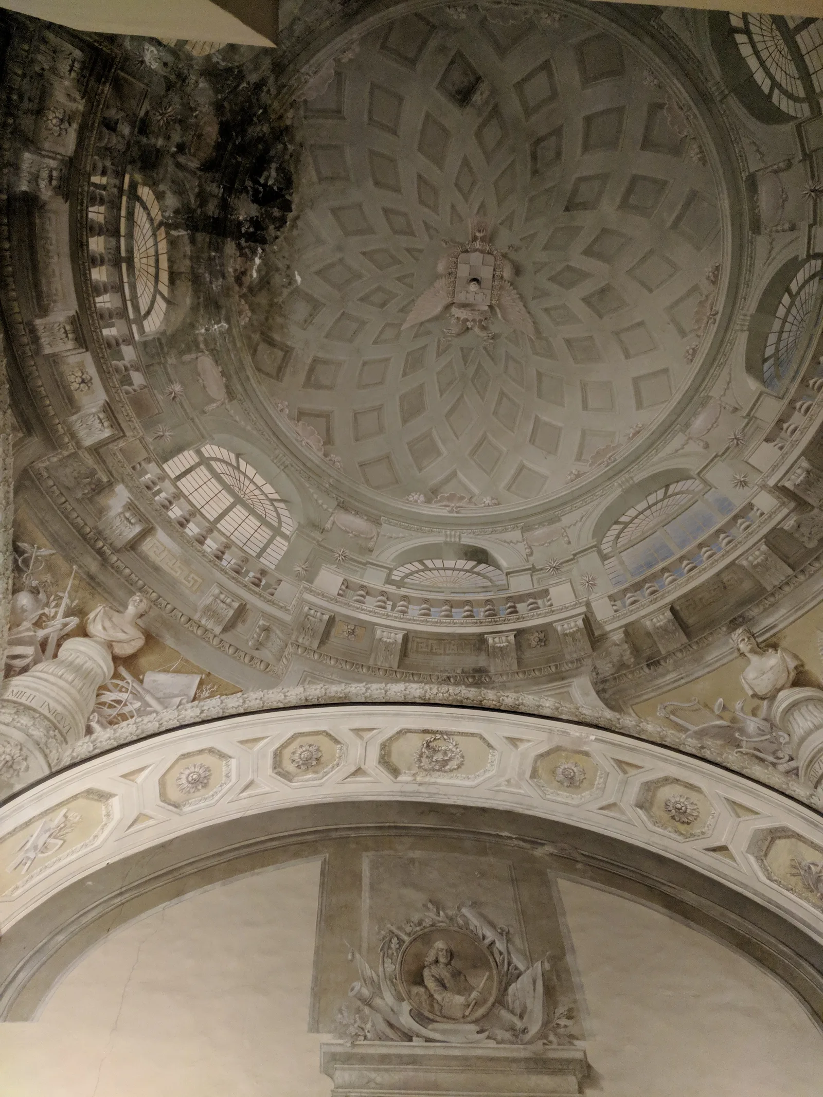 Atmosphere at Palazzo Pallavicini Bologna — travel photo