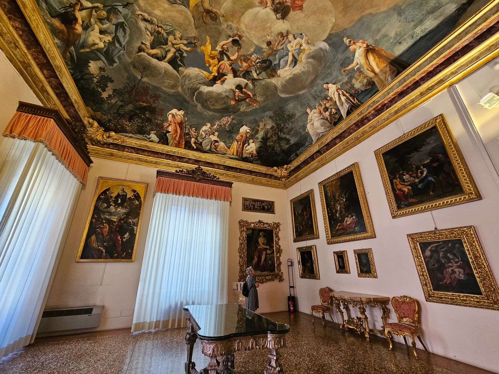Atmosphere at Palazzo Pepoli Campogrande Bologna — travel photo