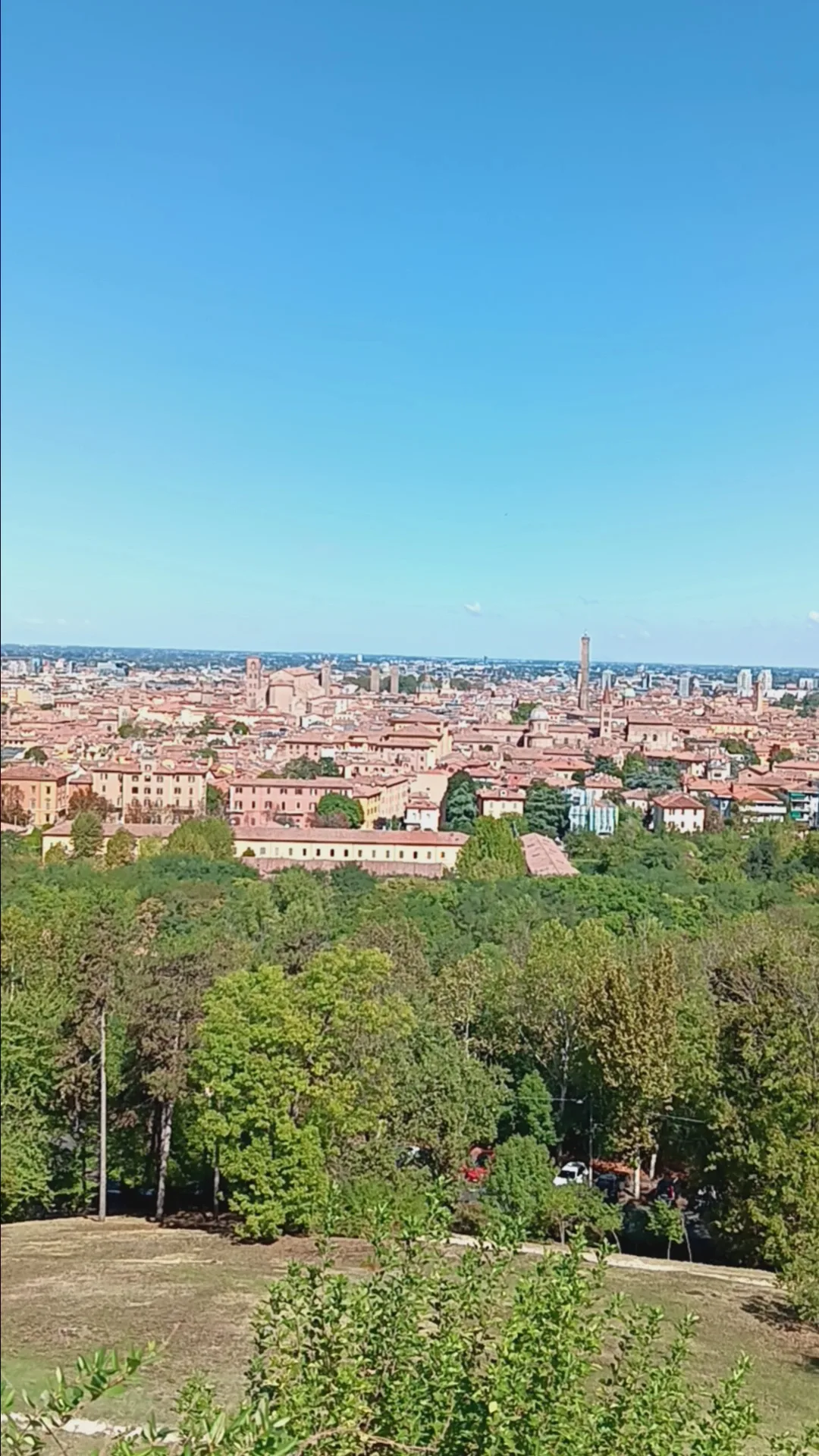 Main view at Parco di San Michele in Bosco Bologna — travel photo