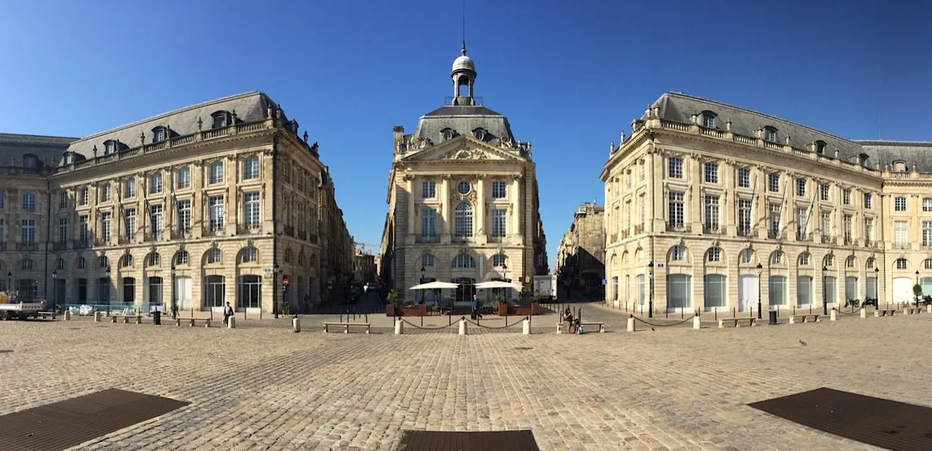 Main view at Bordeaux World Heritage Bordeaux — travel photo