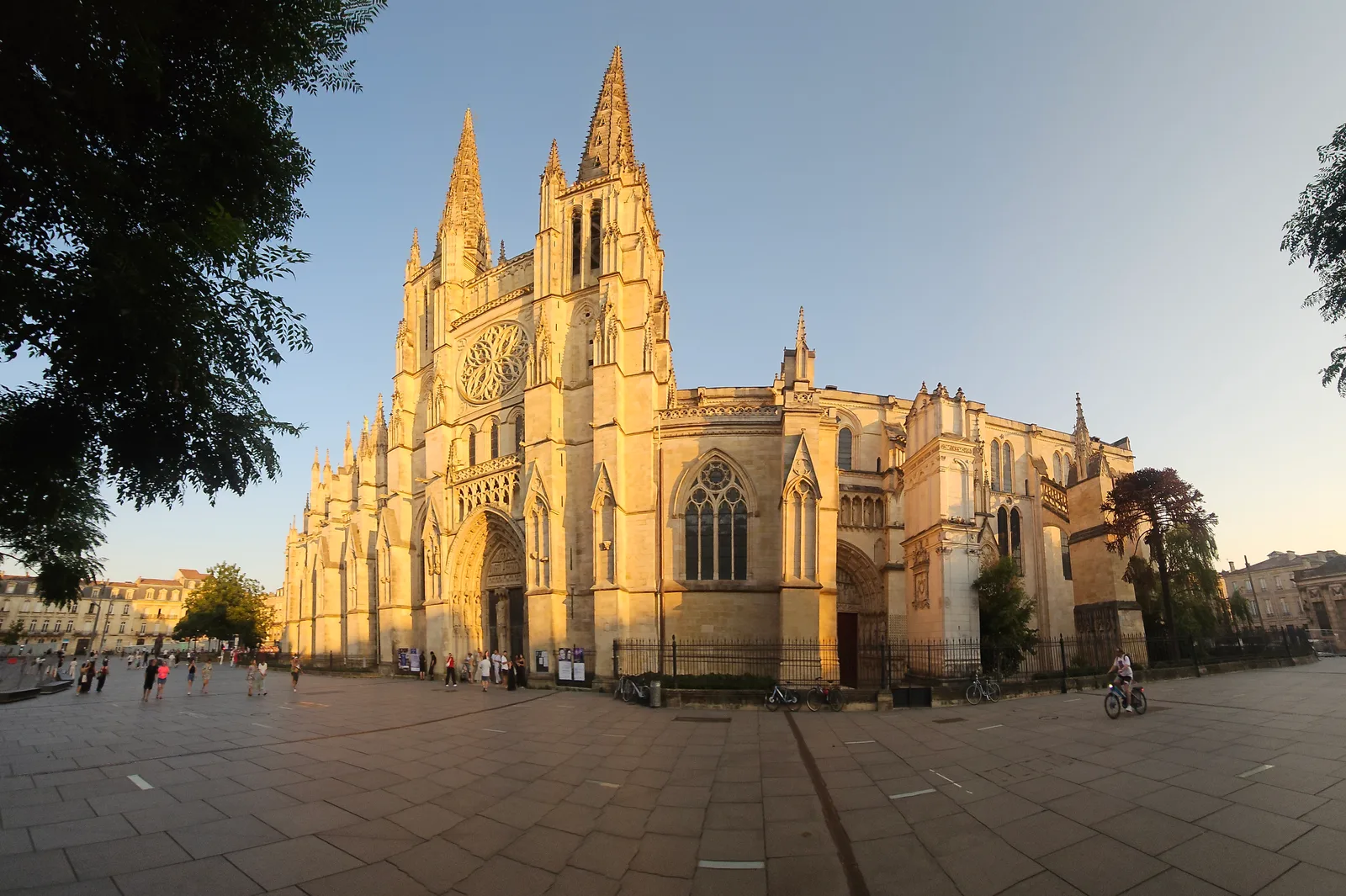 Main view at Cathédrale Saint-André de Bordeaux Bordeaux — travel photo