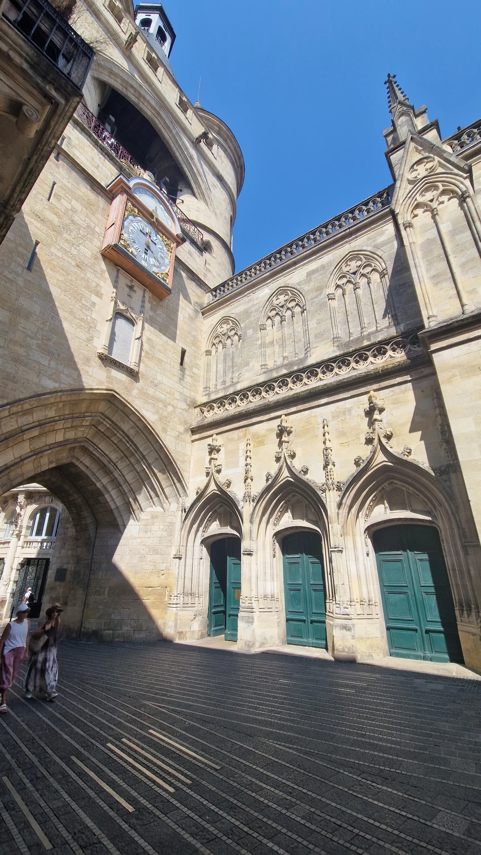 Main view at Grosse Cloche Bordeaux — travel photo