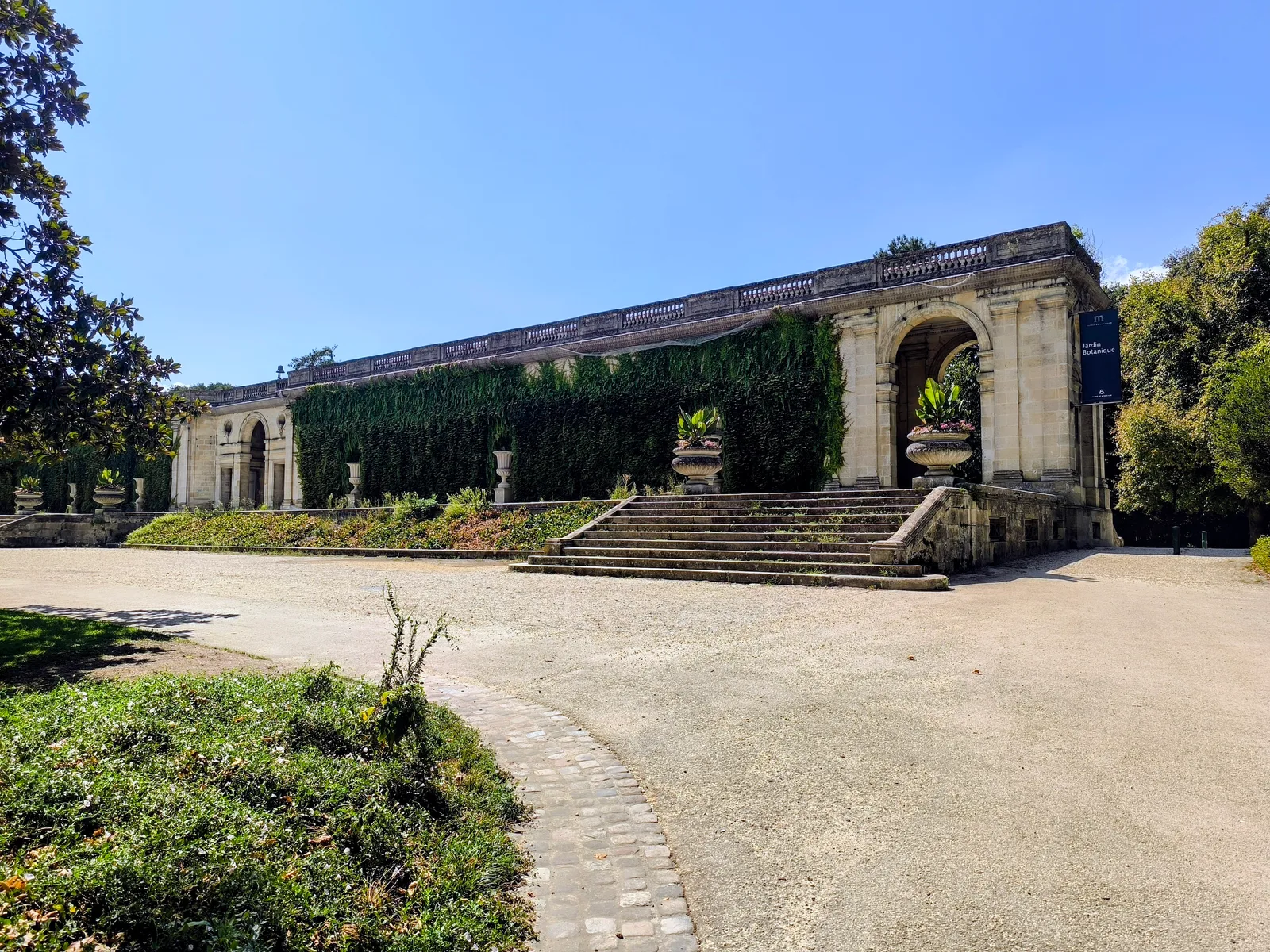 Main view at Jardin public Bordeaux — travel photo