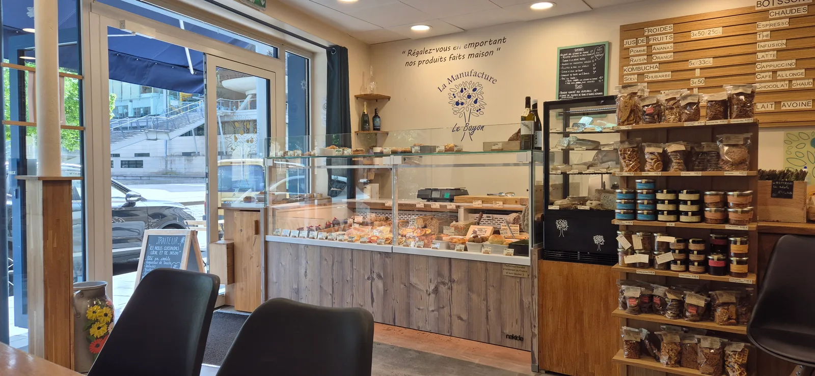 Interior at La Manufacture CDCN Bordeaux•La Rochelle Bordeaux — travel photo