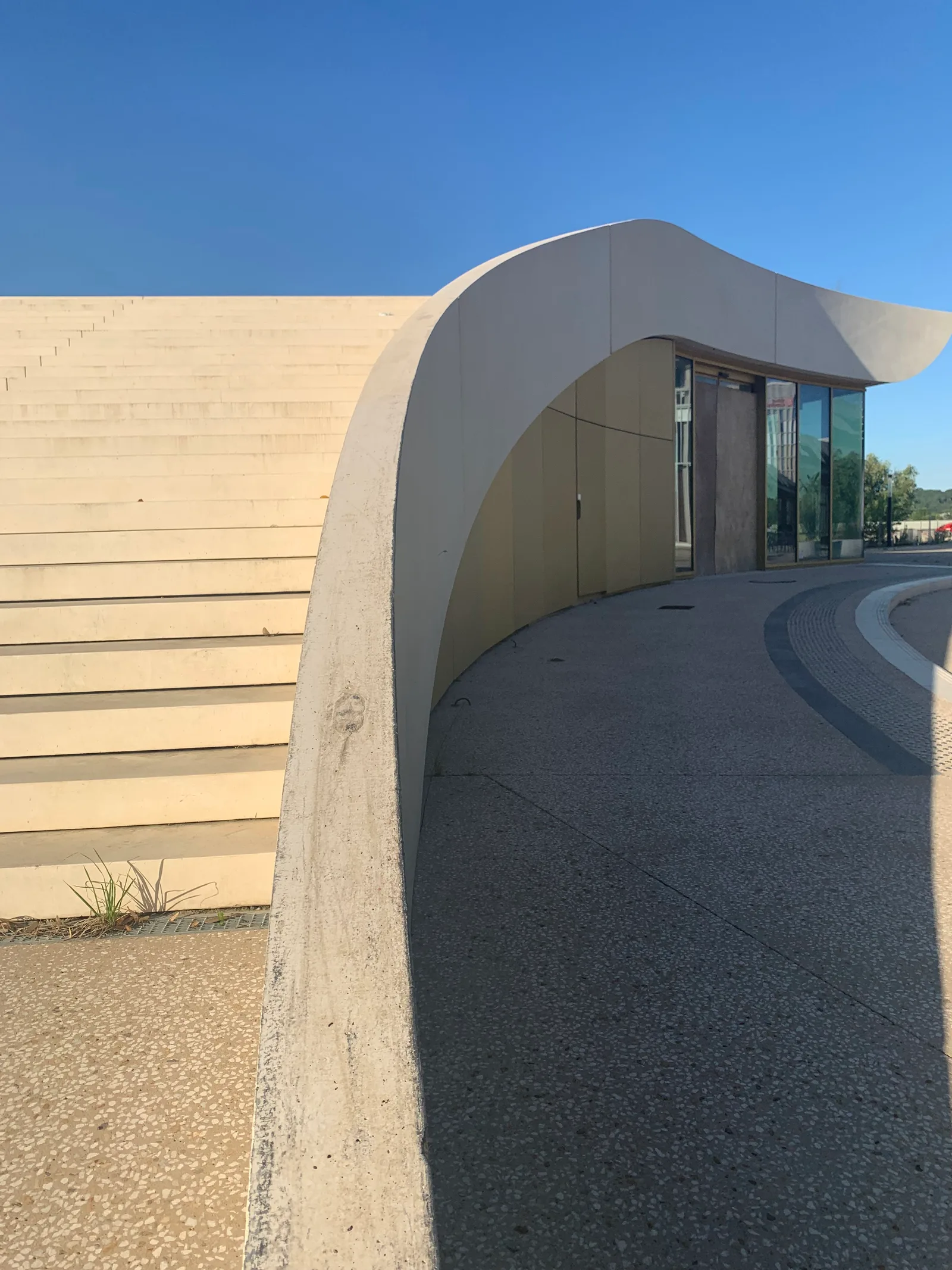 Atmosphere at La MÉCA Bordeaux — travel photo