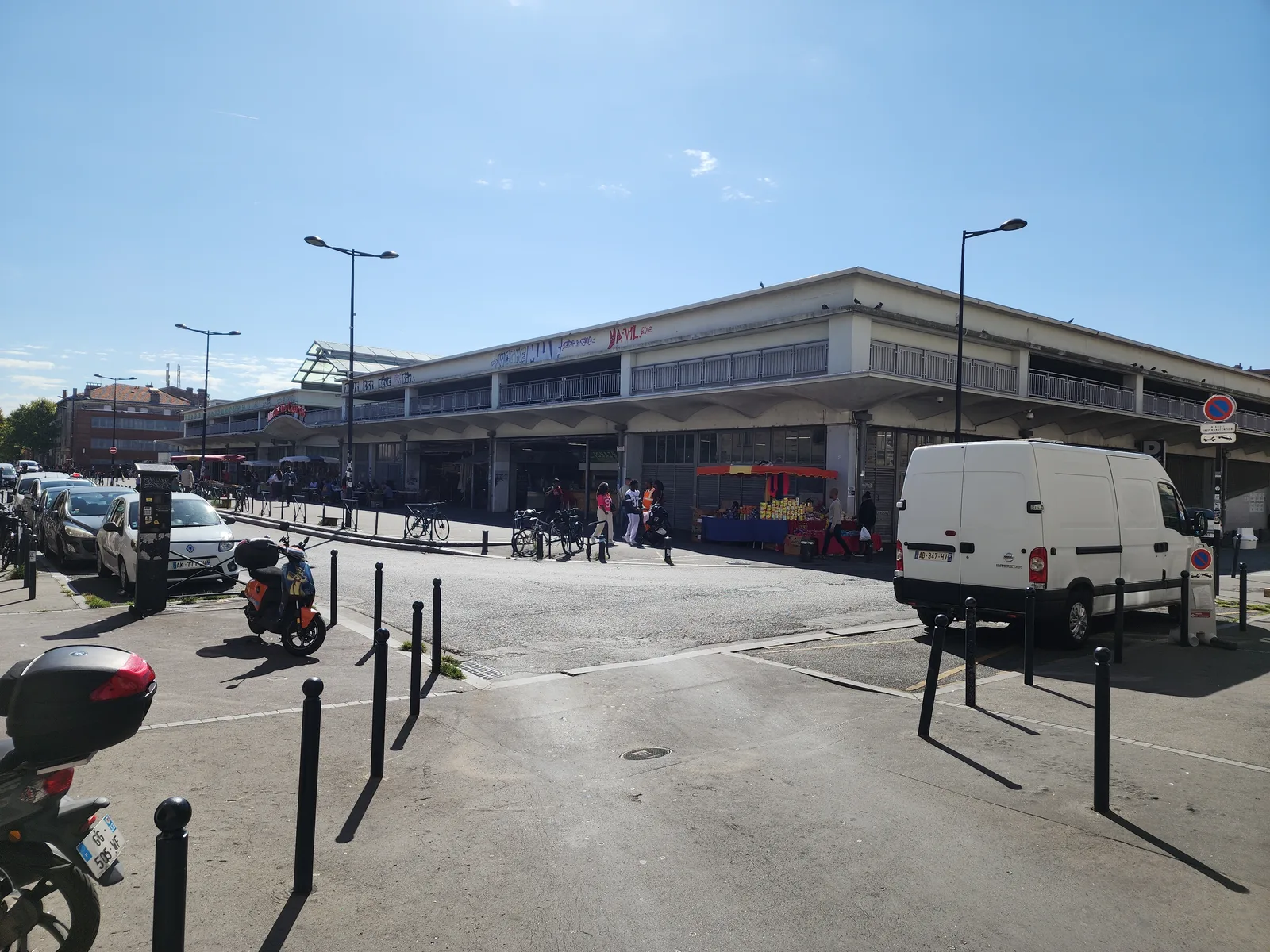 Details at Marché des Capucins Bordeaux — travel photo