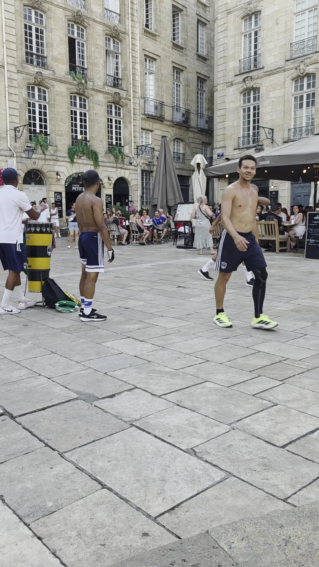 Main view at Place du Parlement Bordeaux — travel photo