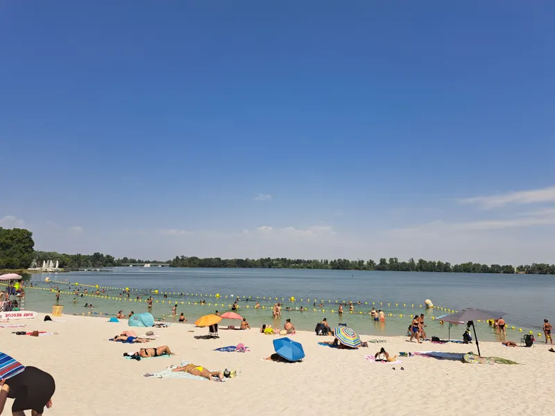 Plage du Lac