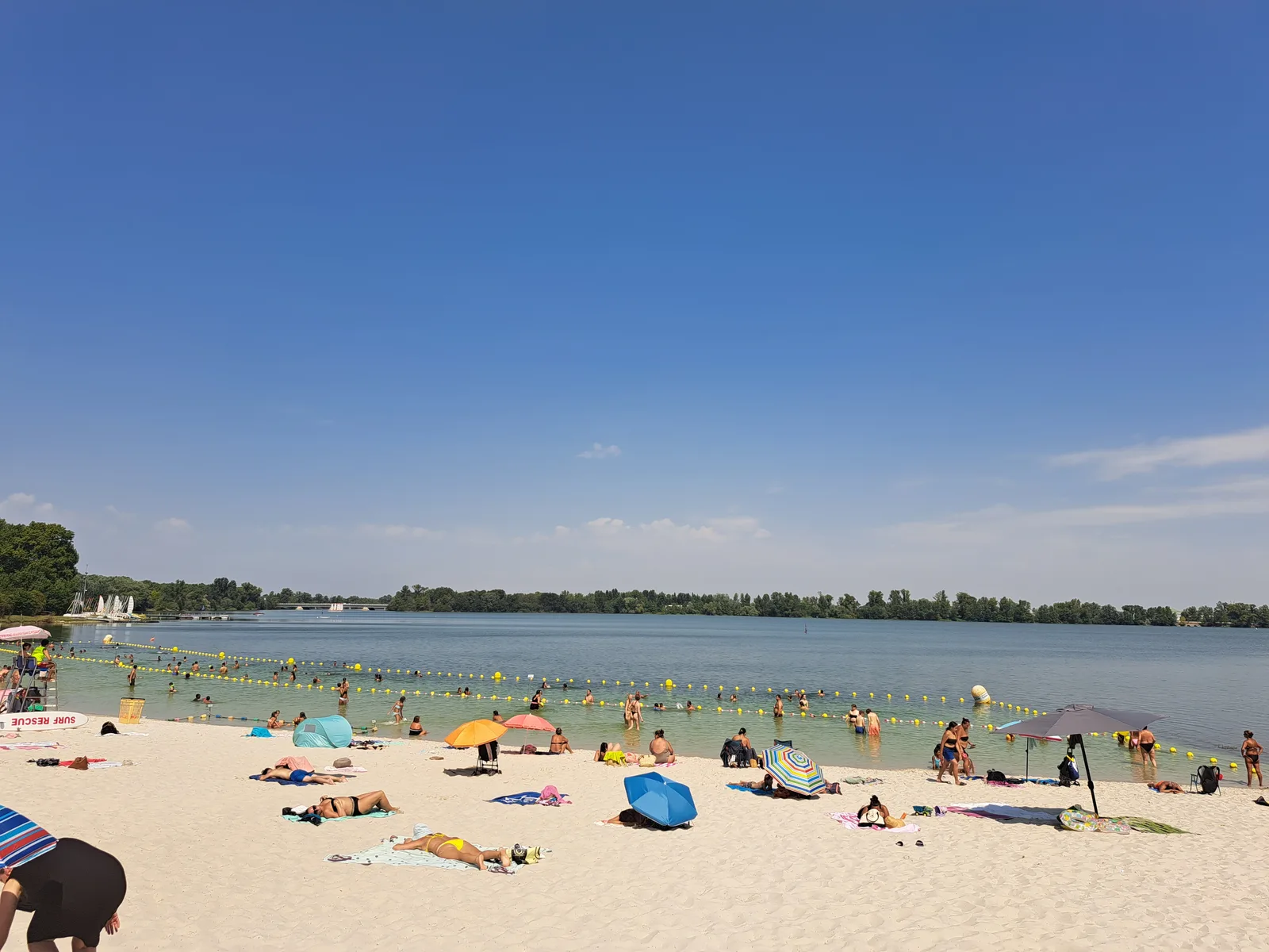 Plage du Lac