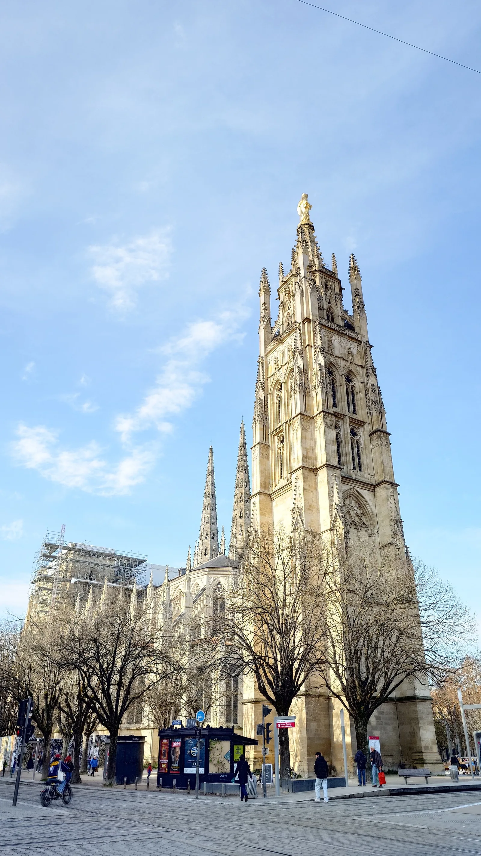 Atmosphere at Tour Pey Berland Bordeaux — travel photo
