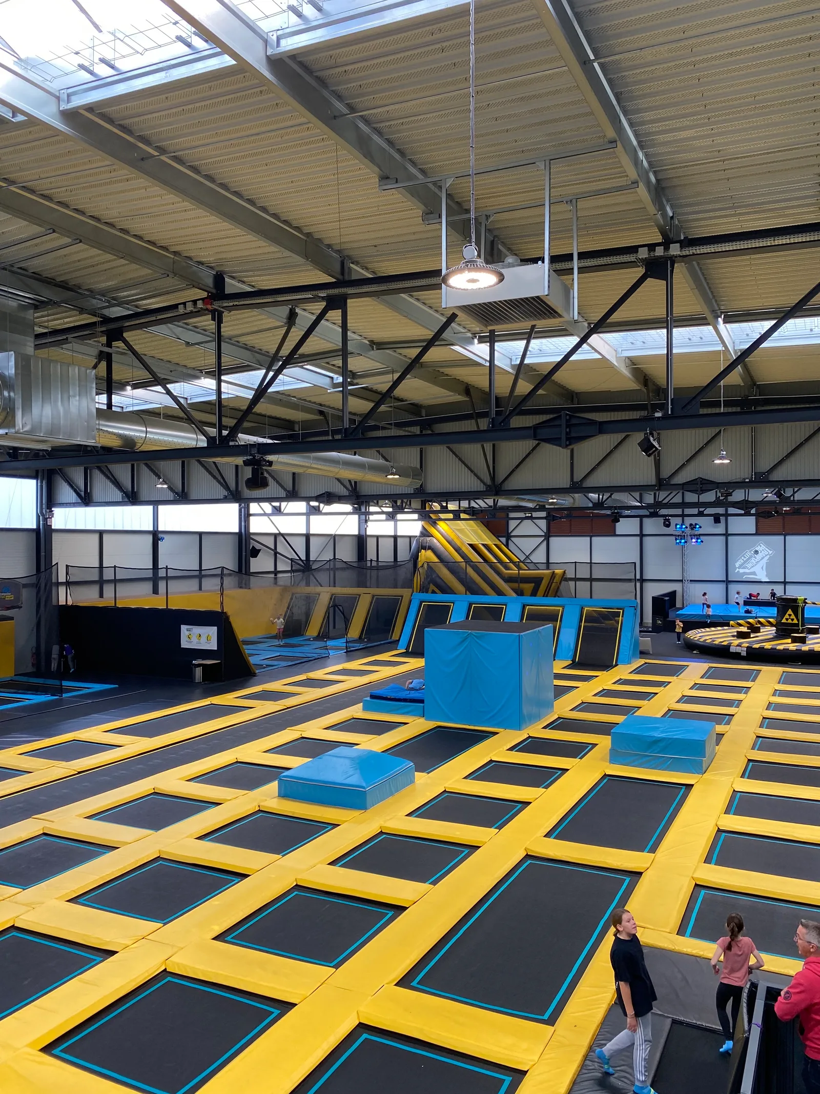 Main view at Trampoline Park Bordeaux Merignac Bordeaux — travel photo