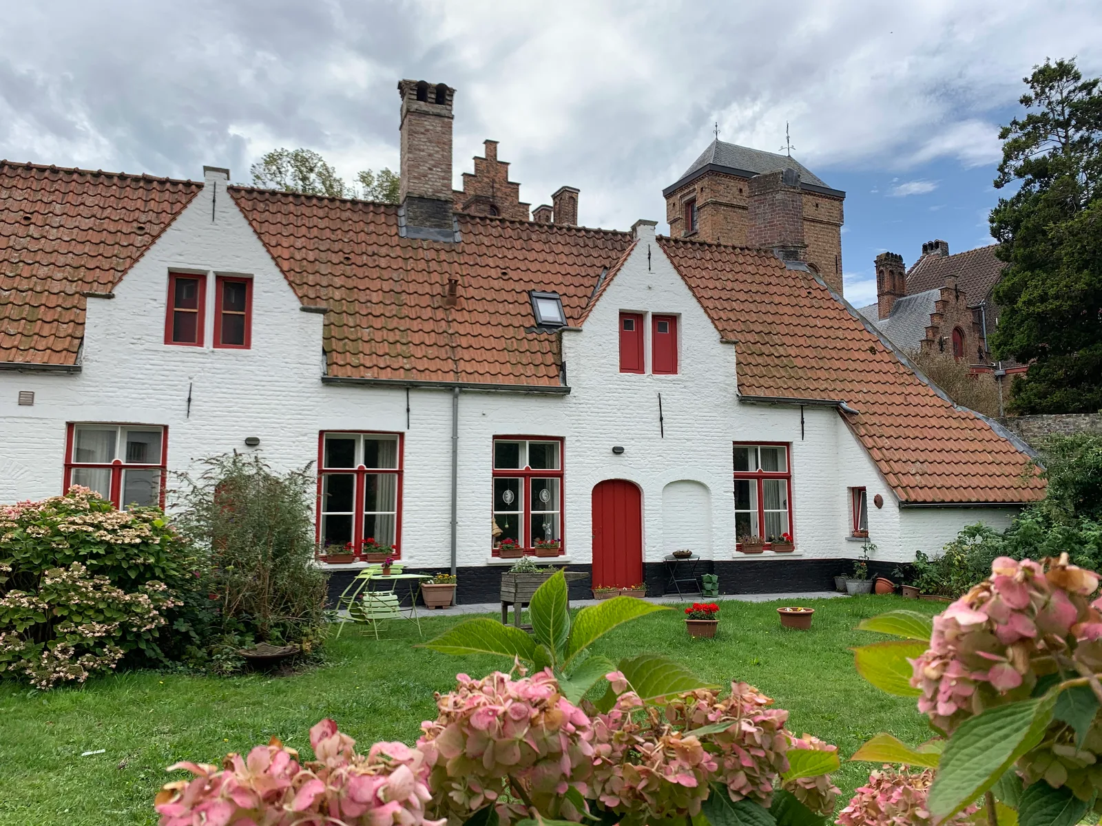 Atmosphere at Almshouse Spanoghe Brugge — travel photo