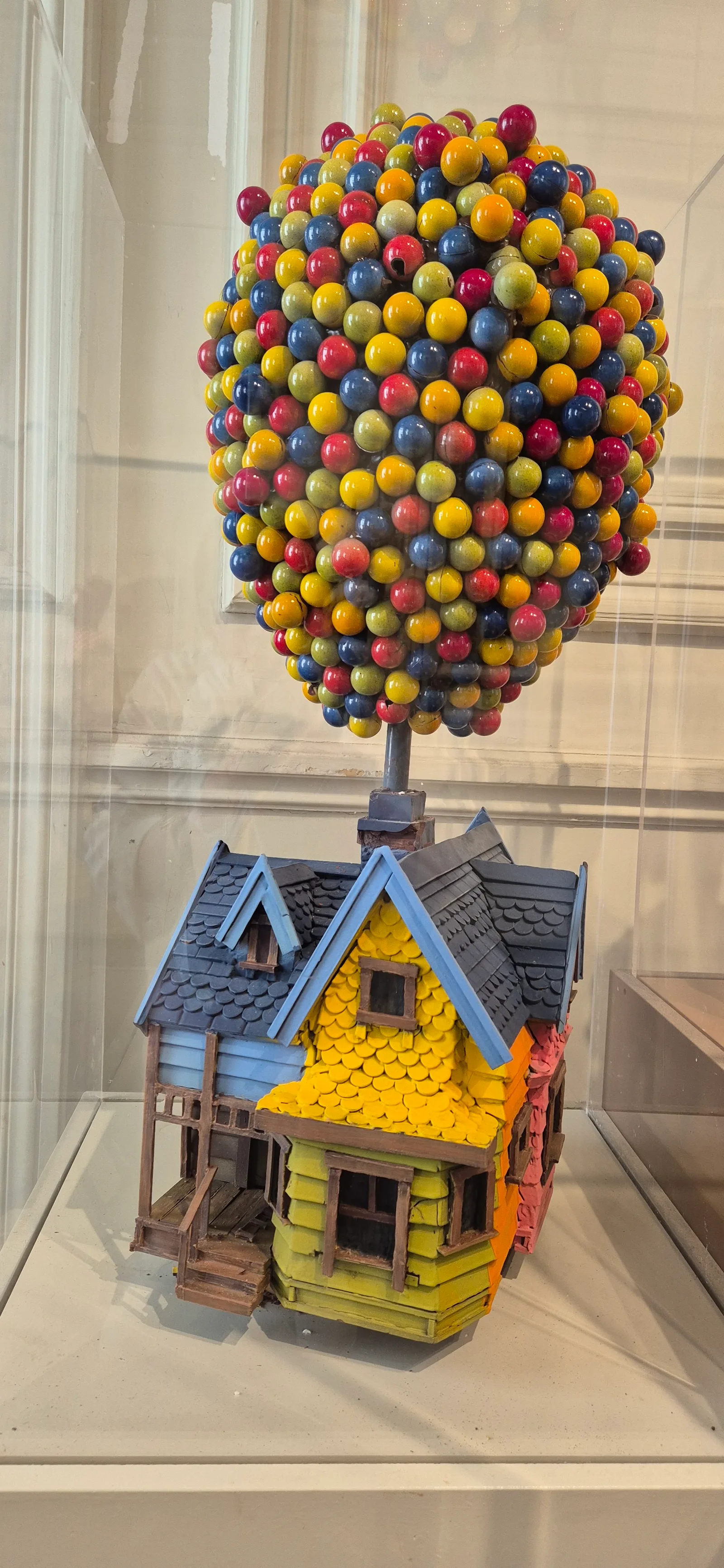 Details at Choco-Story, Chocolate Museum Brugge — travel photo