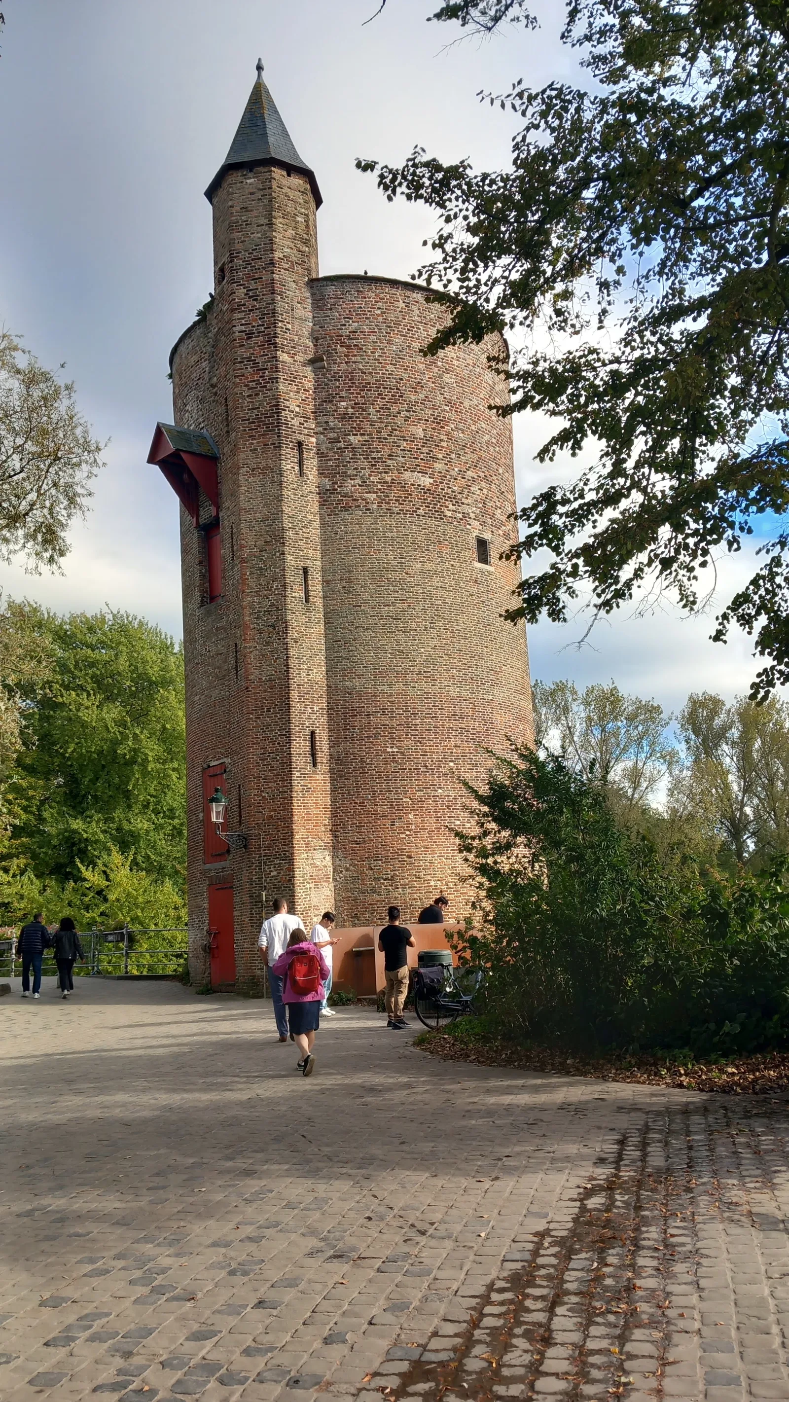 Atmosphere at Gunpowder Tower (Poertoren) Brugge — travel photo