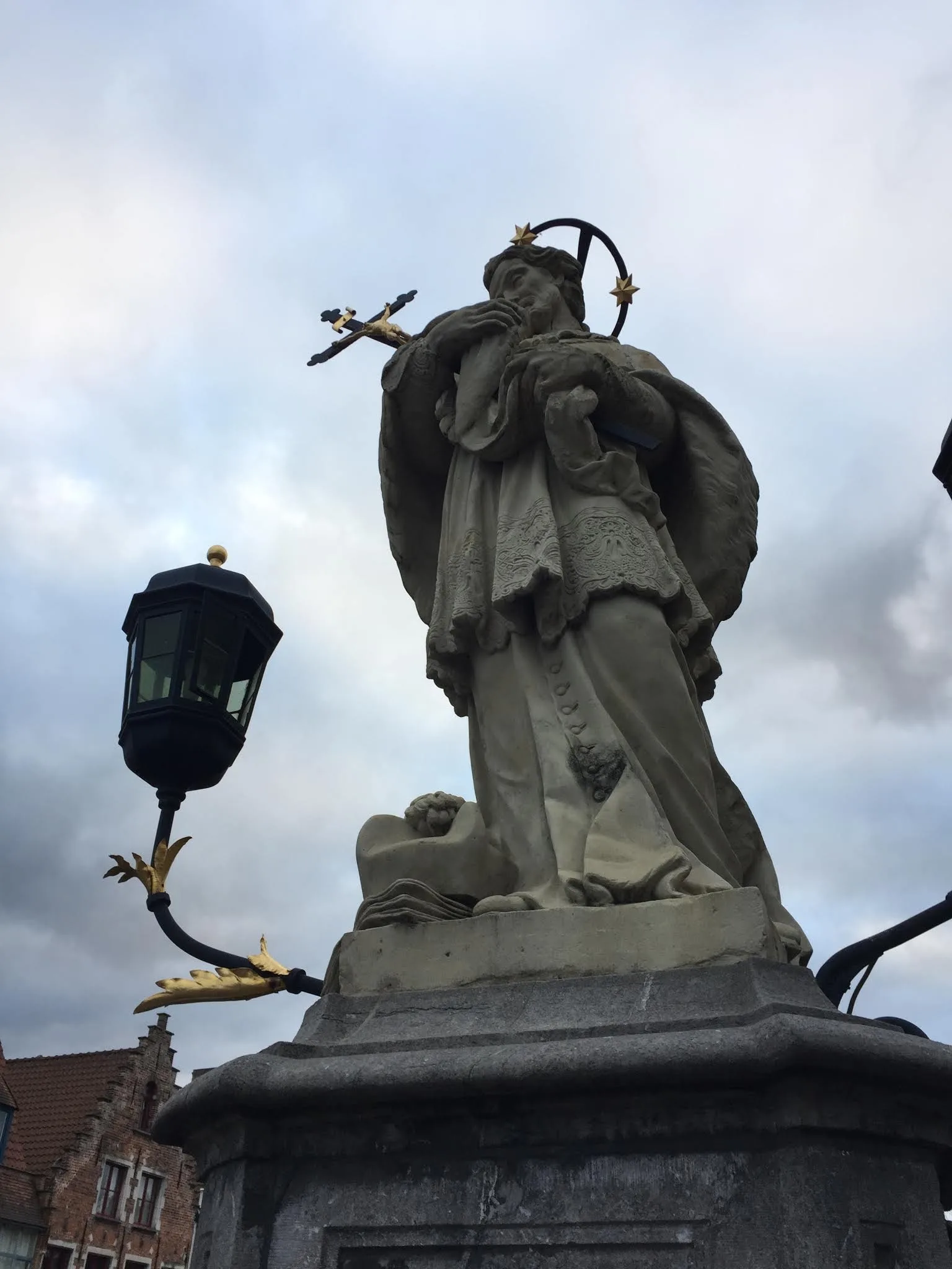 Details at Heilige Sint Nepomuceno - Pieter Pepers Brugge — travel photo