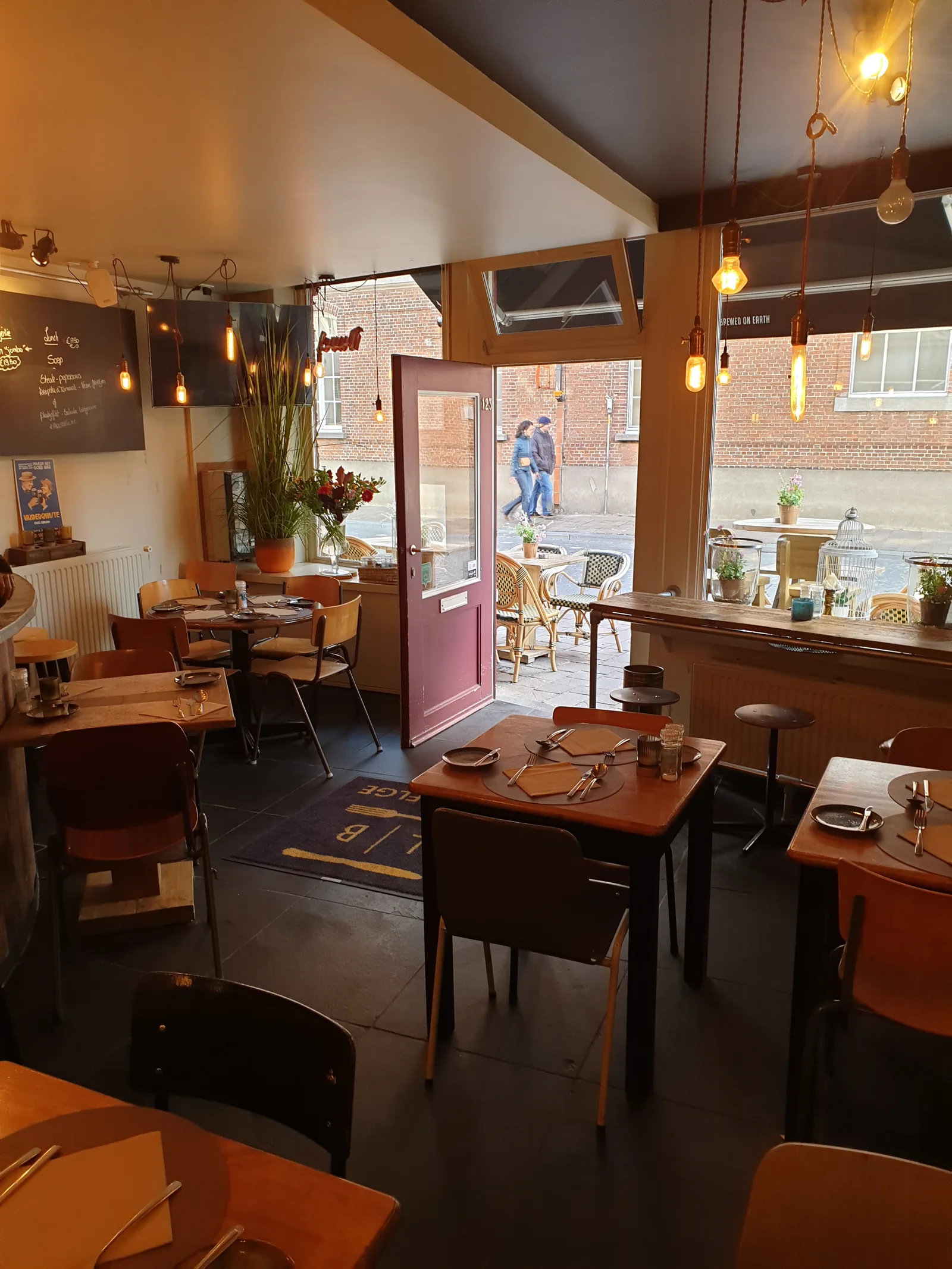 Lion Belge - Brugge — hidden gems guide Brugge