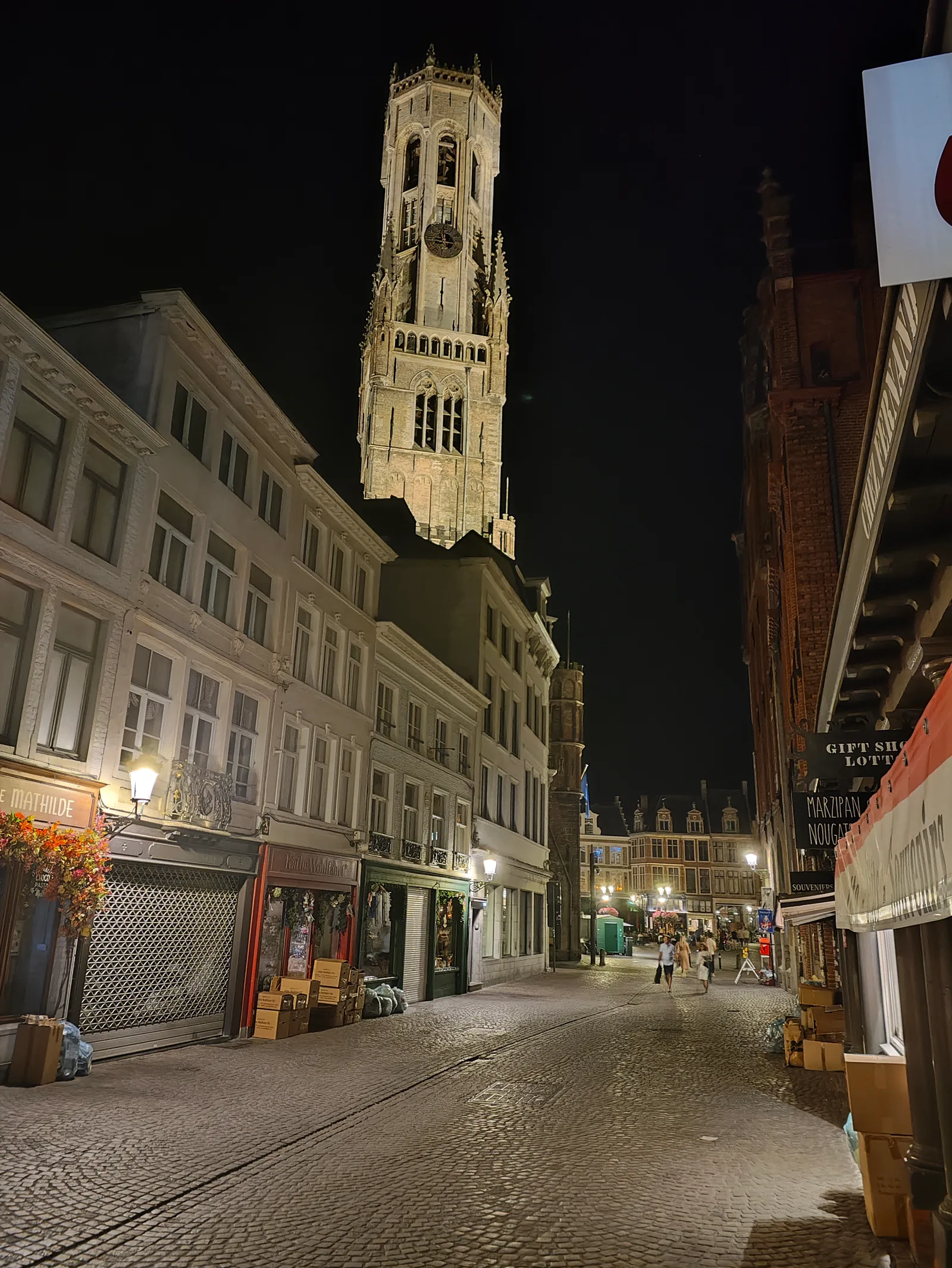Main view at Market Square Brugge — travel photo