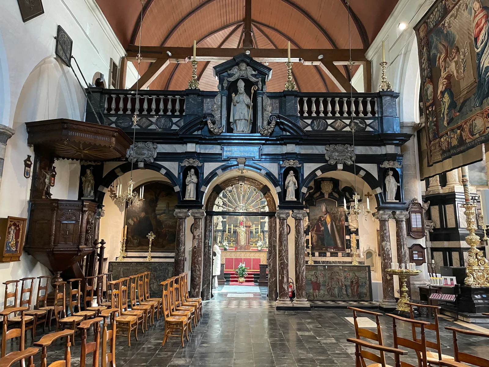 Main view at Our Lady of the Pottery Brugge — travel photo