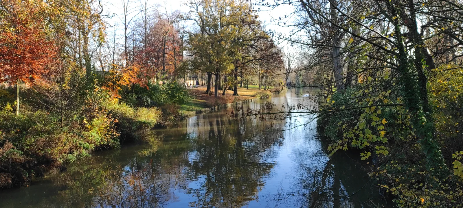 Main view at Poertorenpark Brugge — travel photo