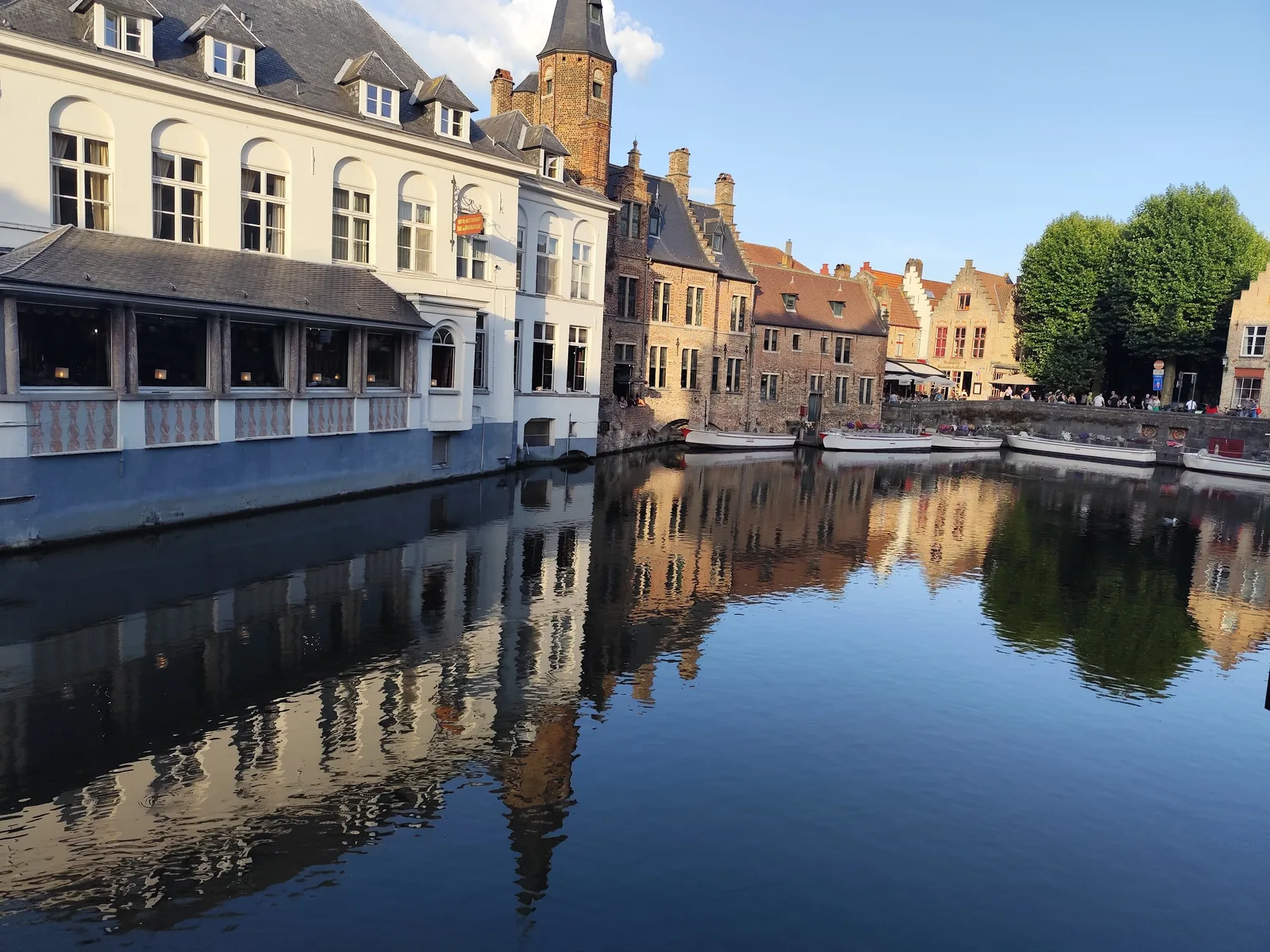 Main view at Rosary Quay Brugge — travel photo