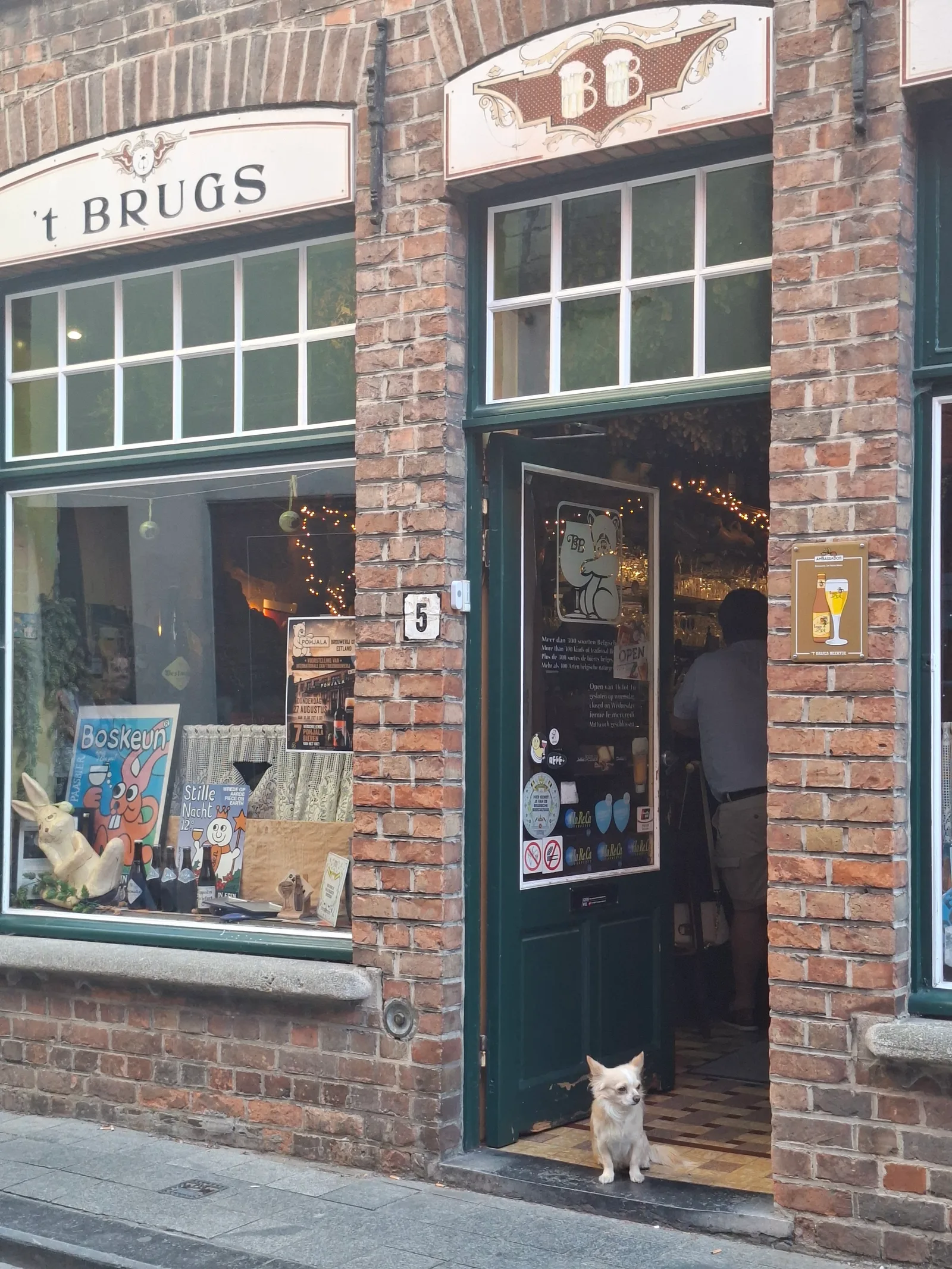 Interior at 't Brugs Beertje Brugge — travel photo
