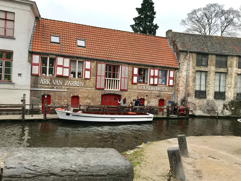 Vrienden van de musea Brugge — art museum in Brugge