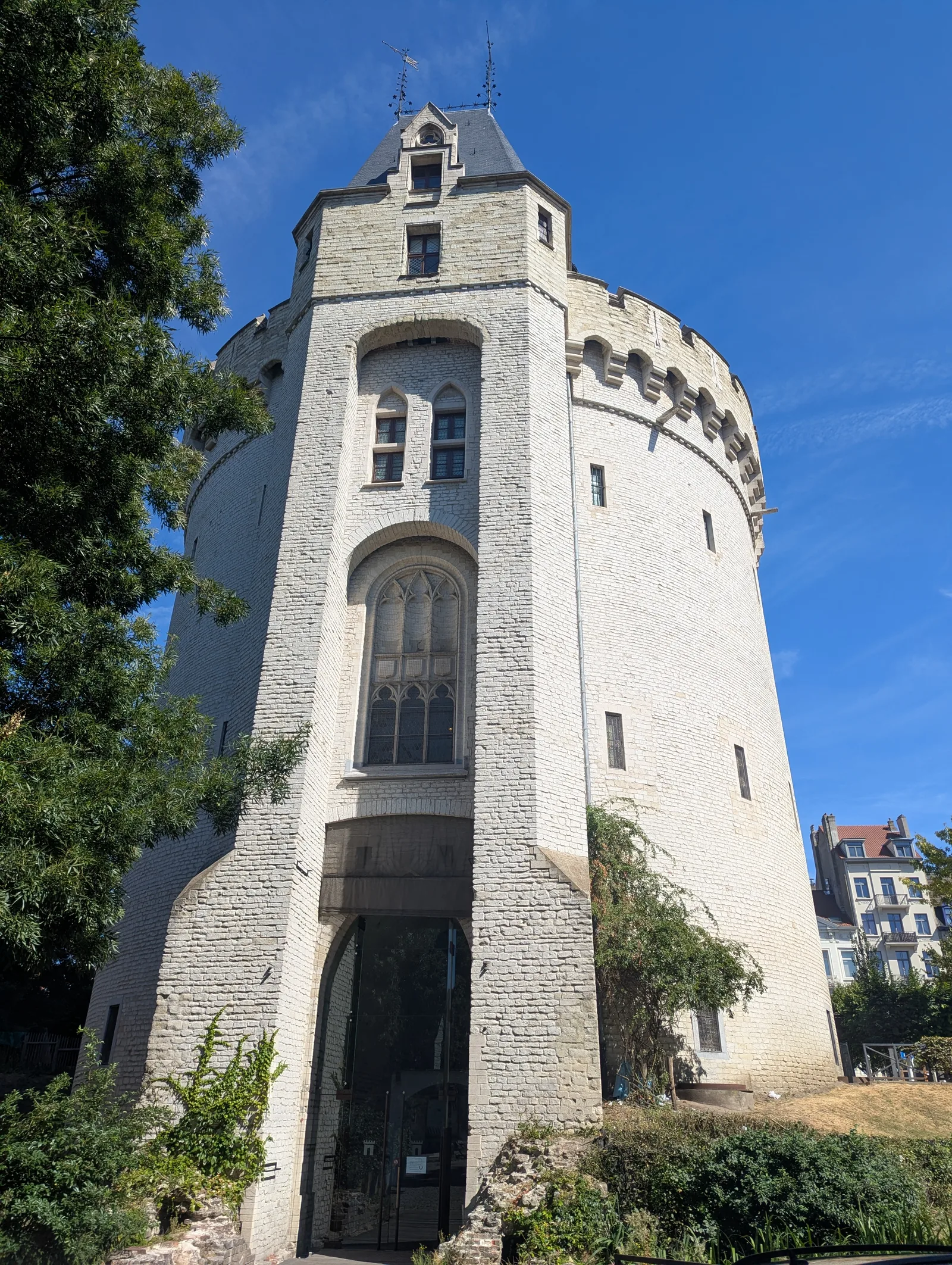 Main view at Halle Gate Brussels — travel photo