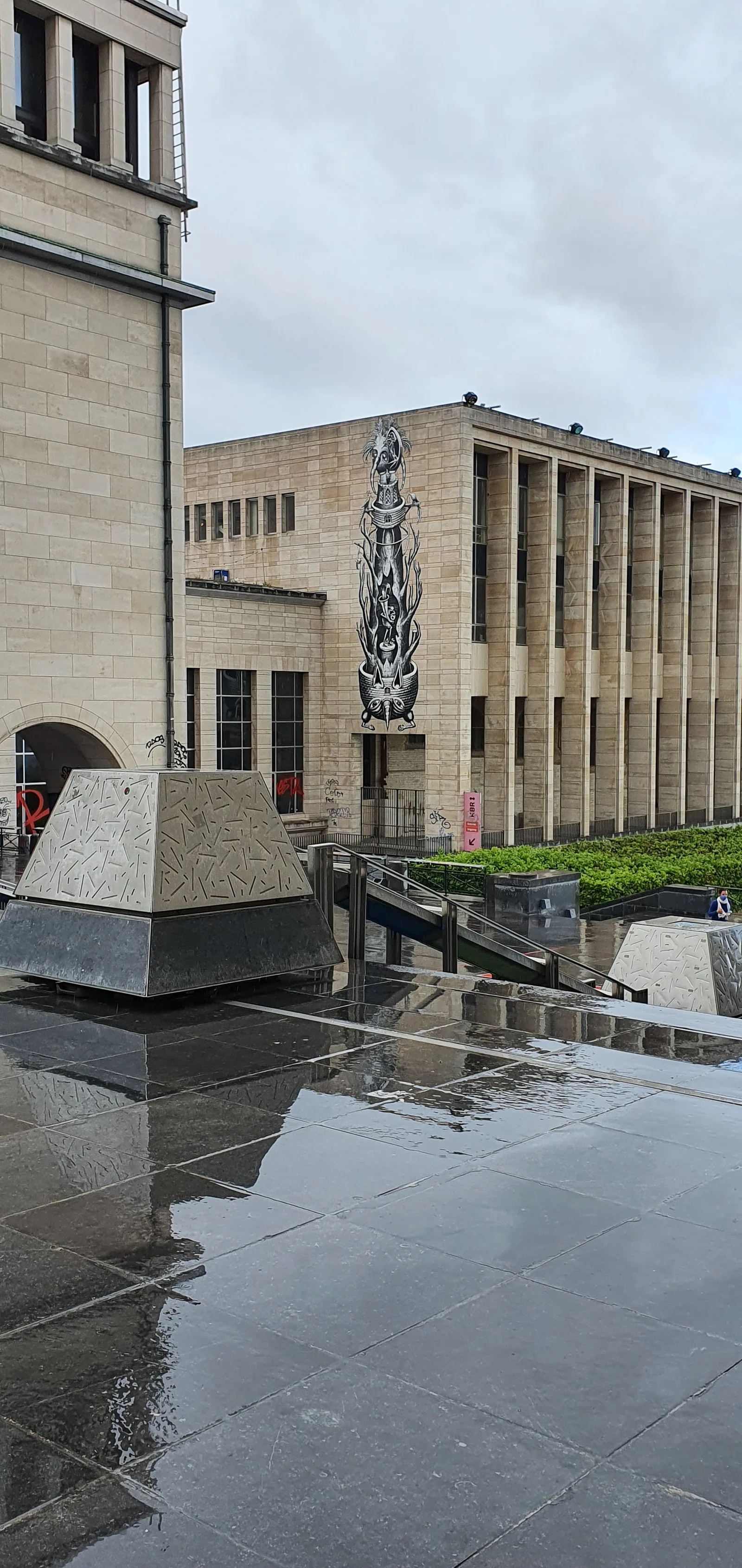 Details at KBR museum Brussels — travel photo