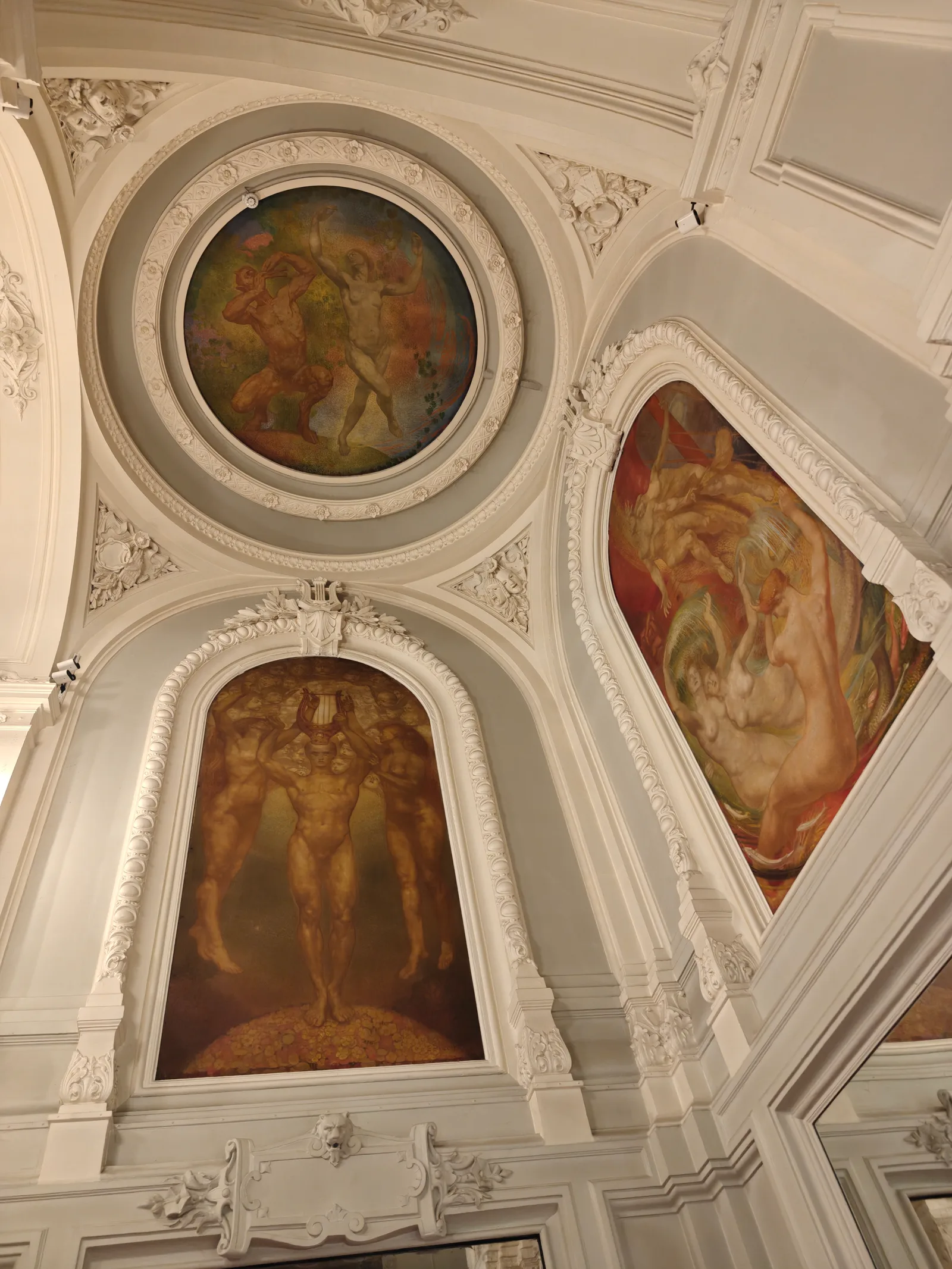 Details at La Monnaie - De Munt Brussels — travel photo