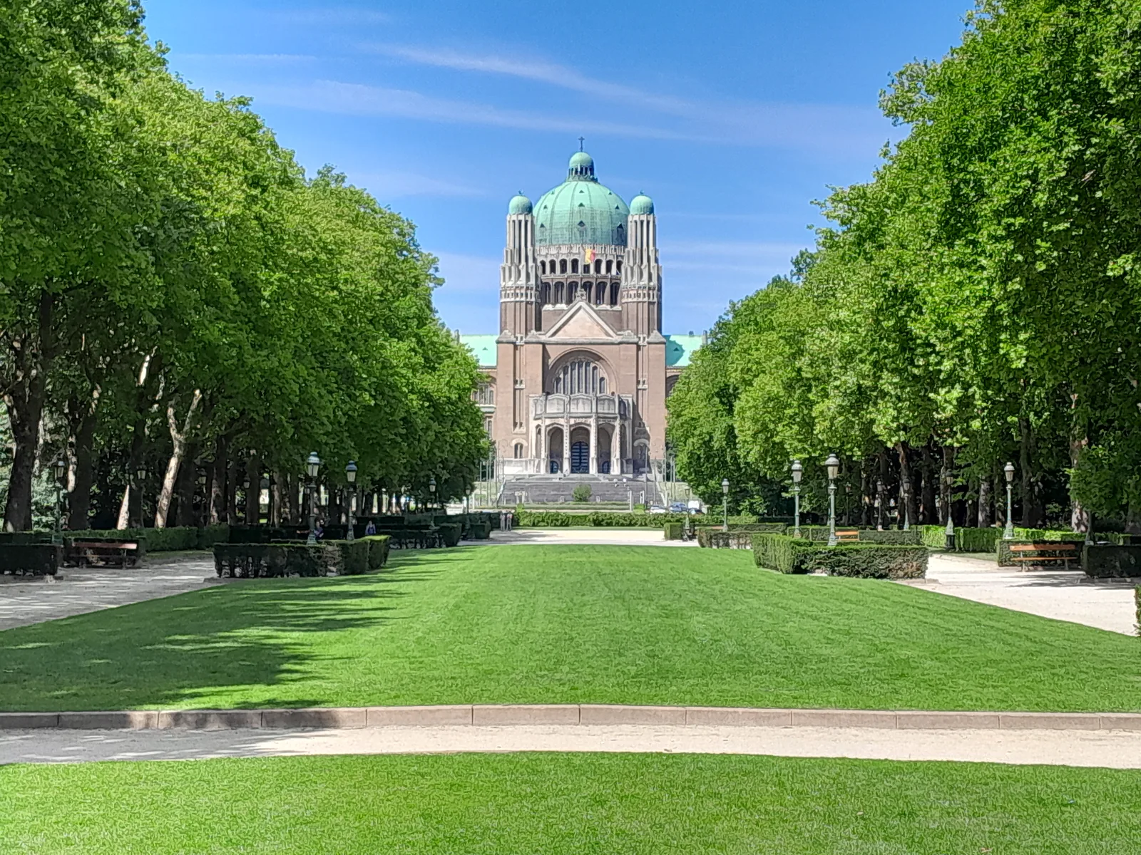 Details at Parc Elisabeth Brussels — travel photo