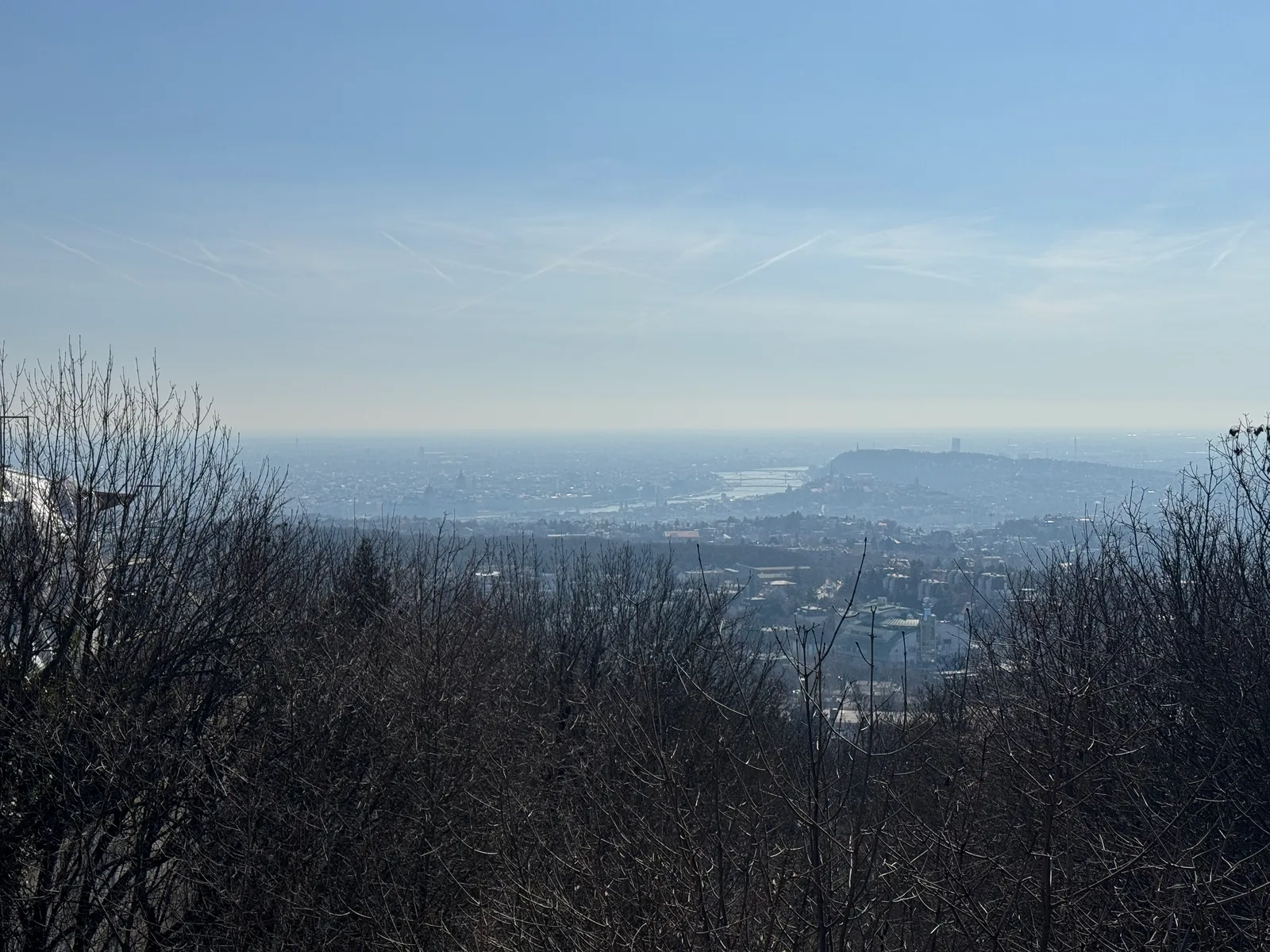 Atmosphere at Árpád lookout Budapest — travel photo