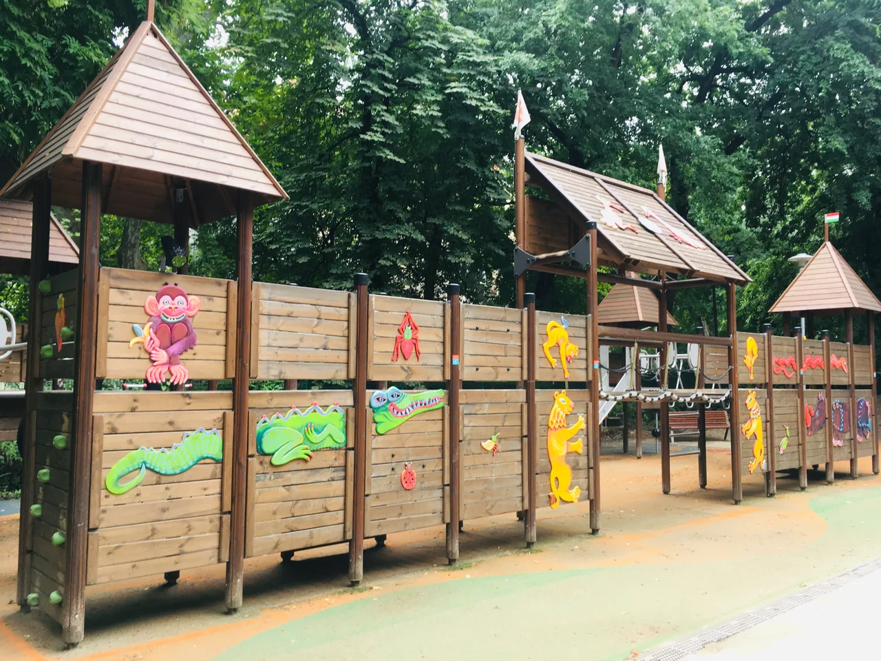 Benczur-garden playground