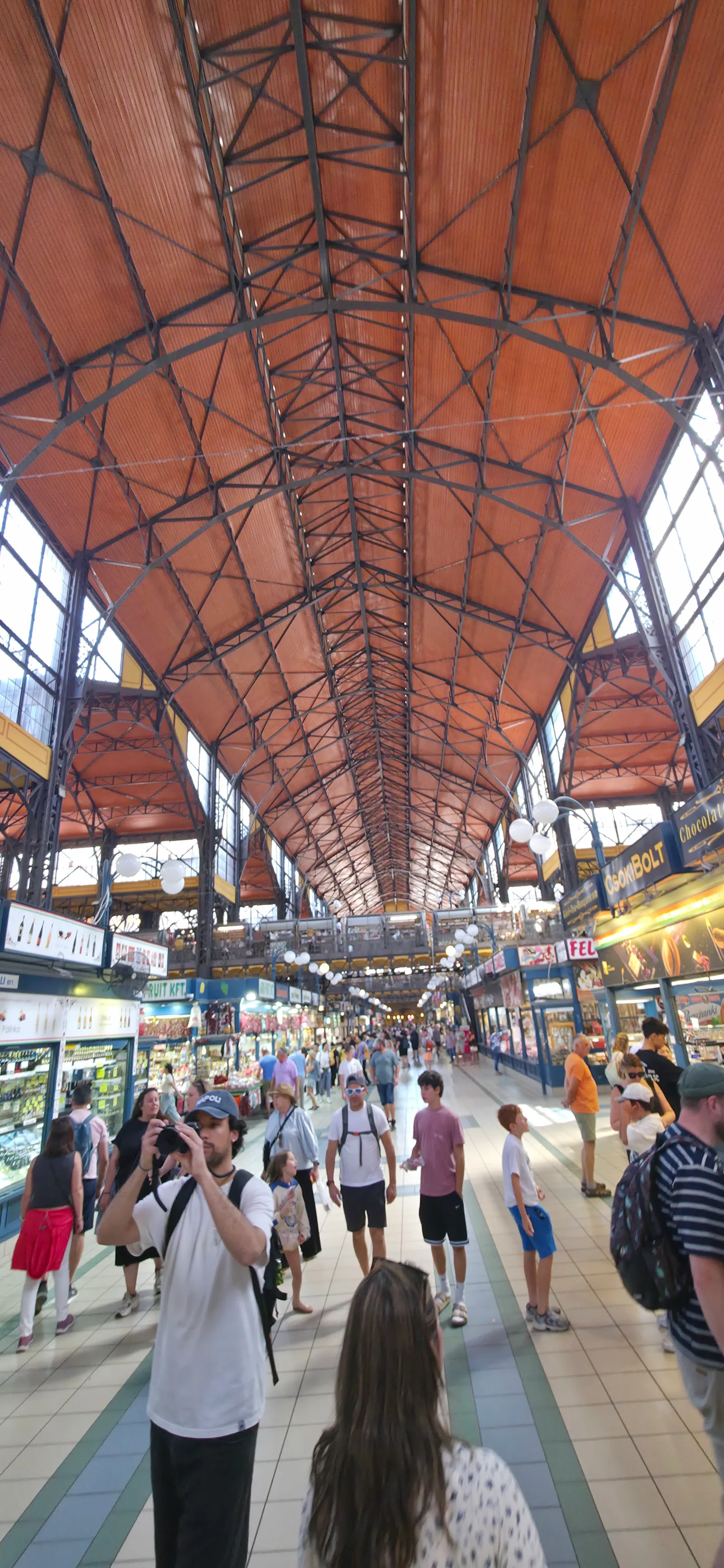 Atmosphere at Central Market Hall Budapest — travel photo
