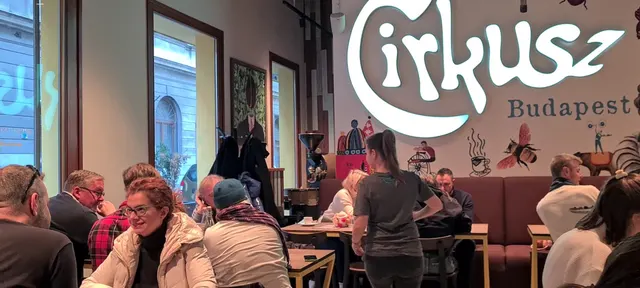 Cirkusz Café