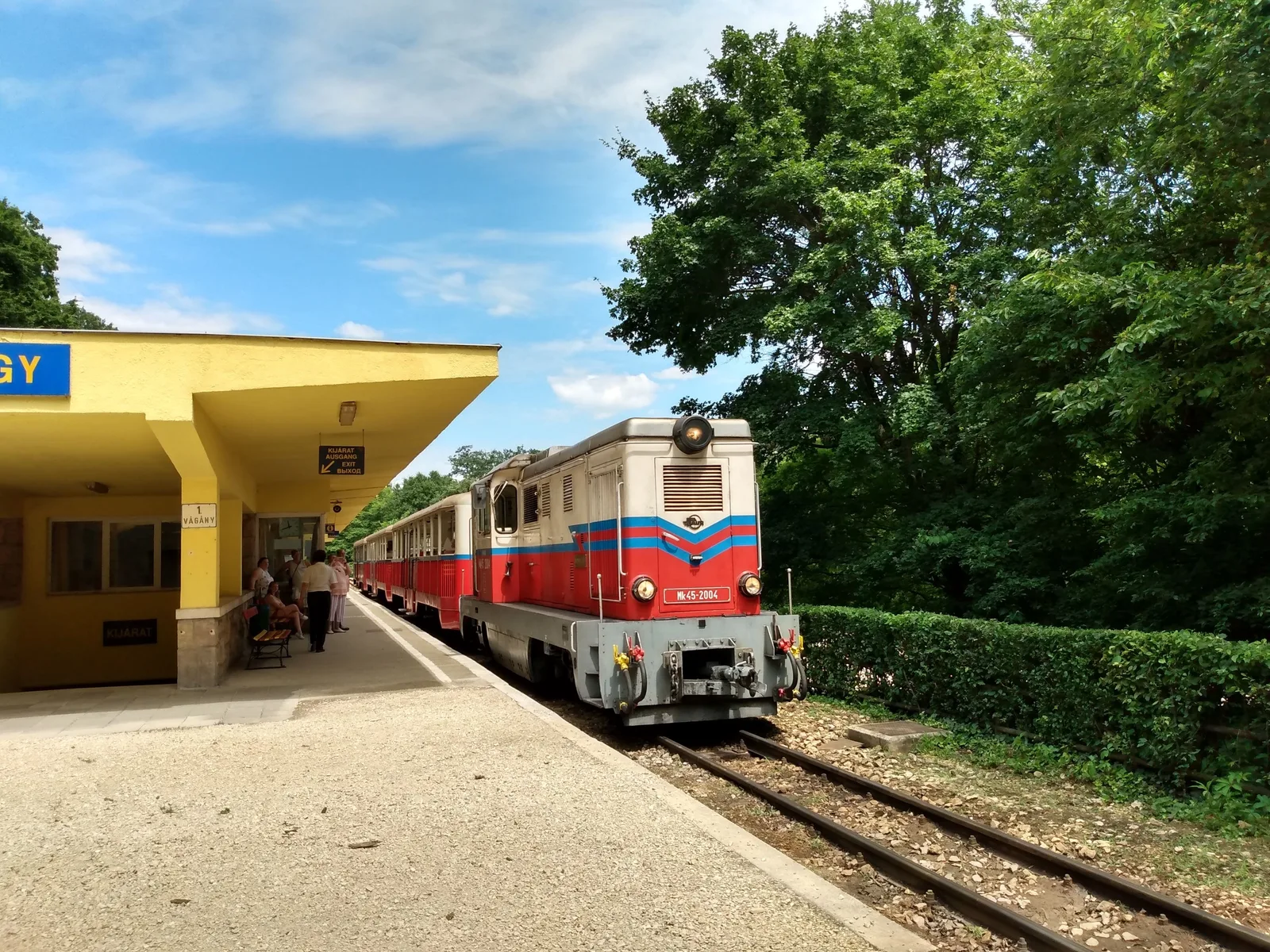 Details at Hűvösvölgy, Children's Railway Budapest — travel photo