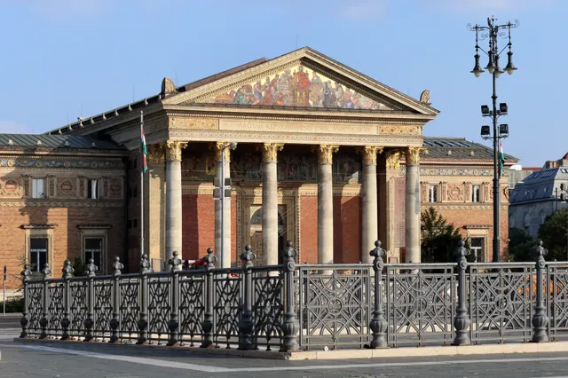 Kunsthalle (Műcsarnok) — Museum in Budapest
