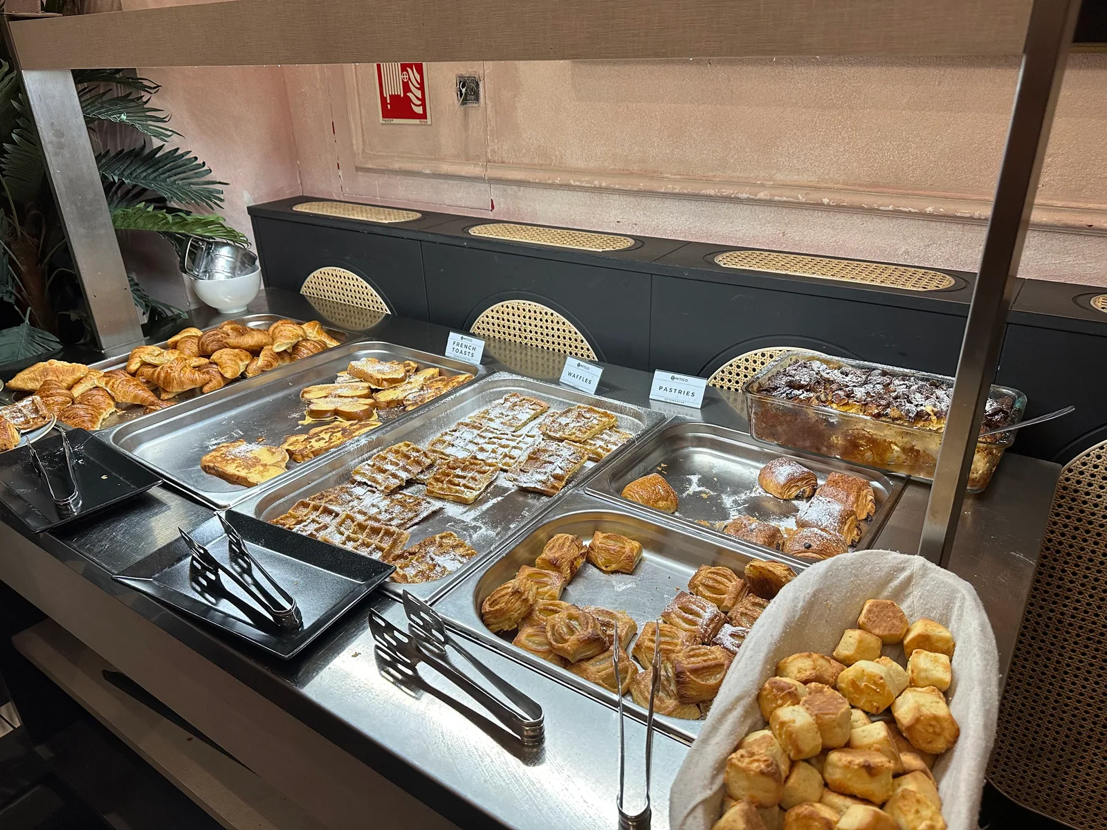 Details at Mitico Budapest Budapest — travel photo