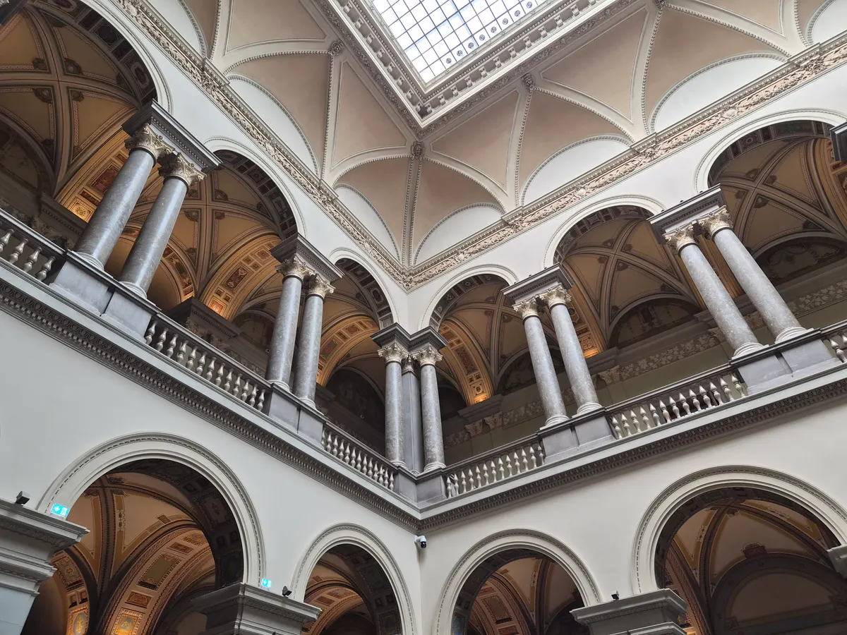 Main view at Museum of Fine Arts Budapest — travel photo