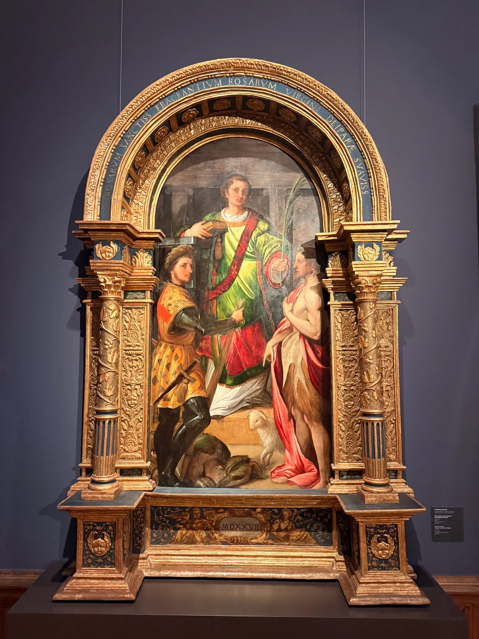 Atmosphere at Museum of Fine Arts Budapest — travel photo