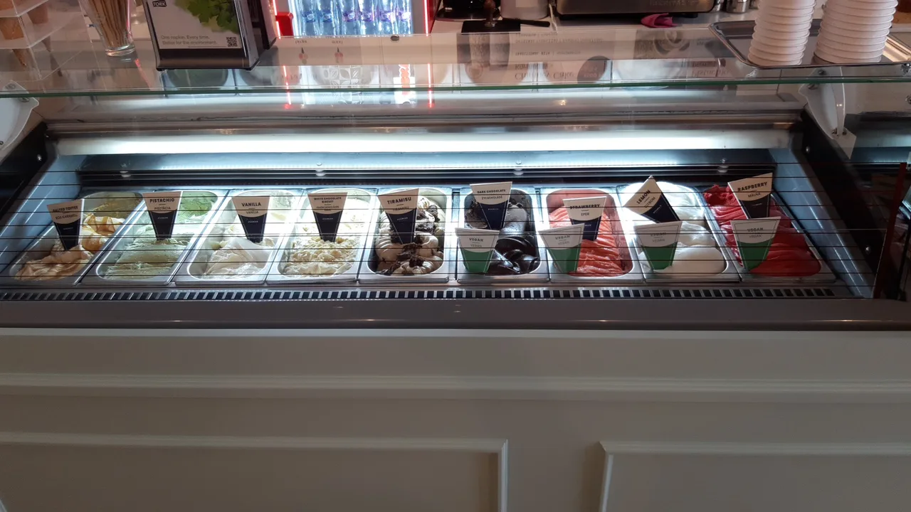 Pichler Chimney Cake & Gelato