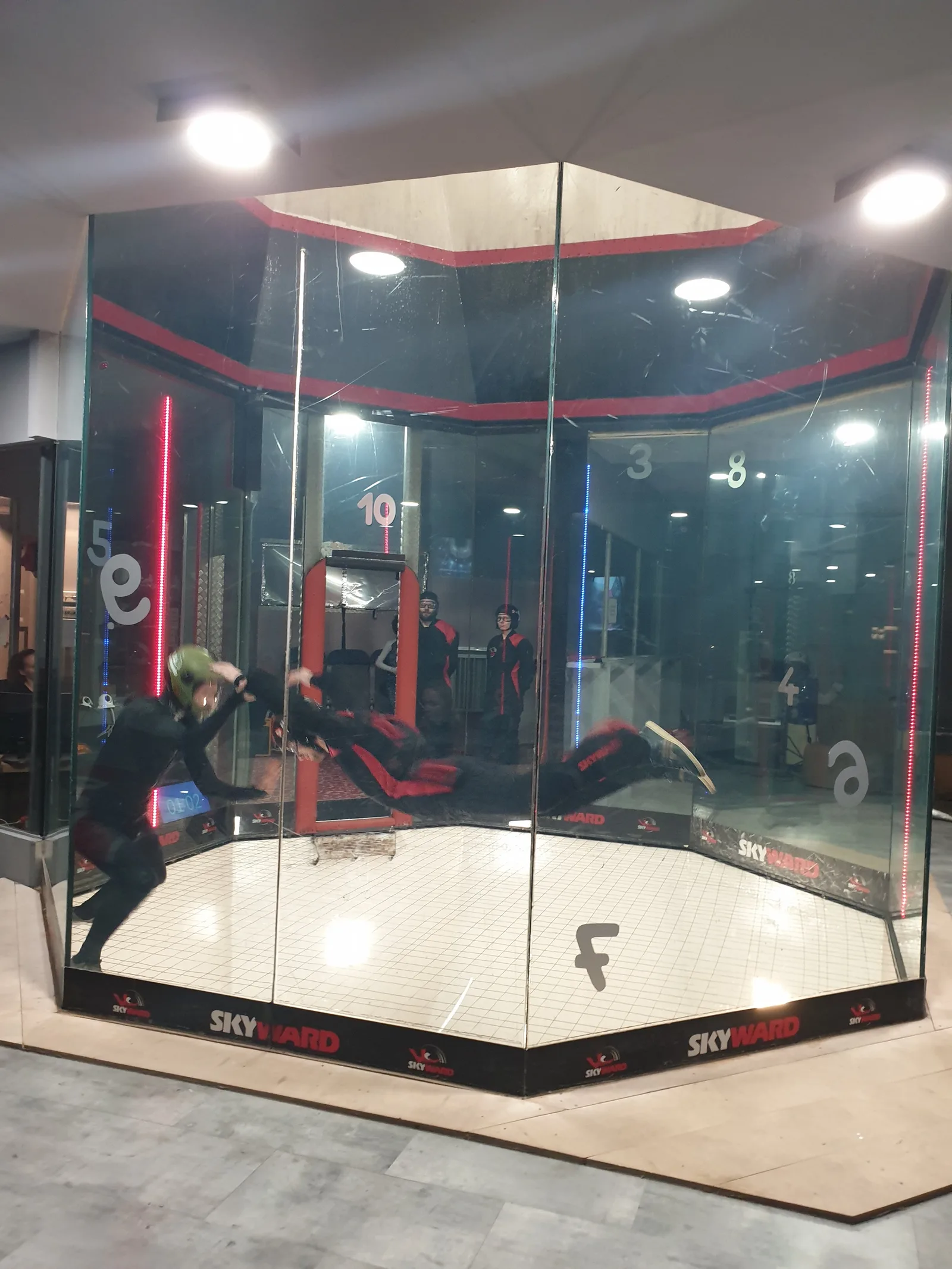 Atmosphere at Skyward INDOOR skydiving BUDAPEST Budapest — travel photo