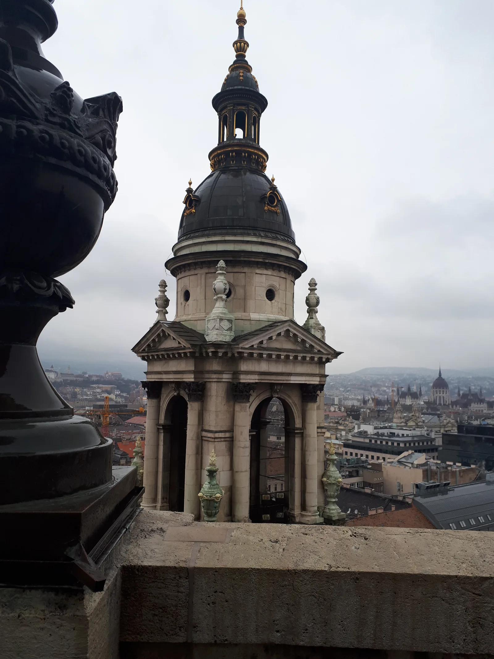 Details at St. Stephen's Basilica Budapest — travel photo