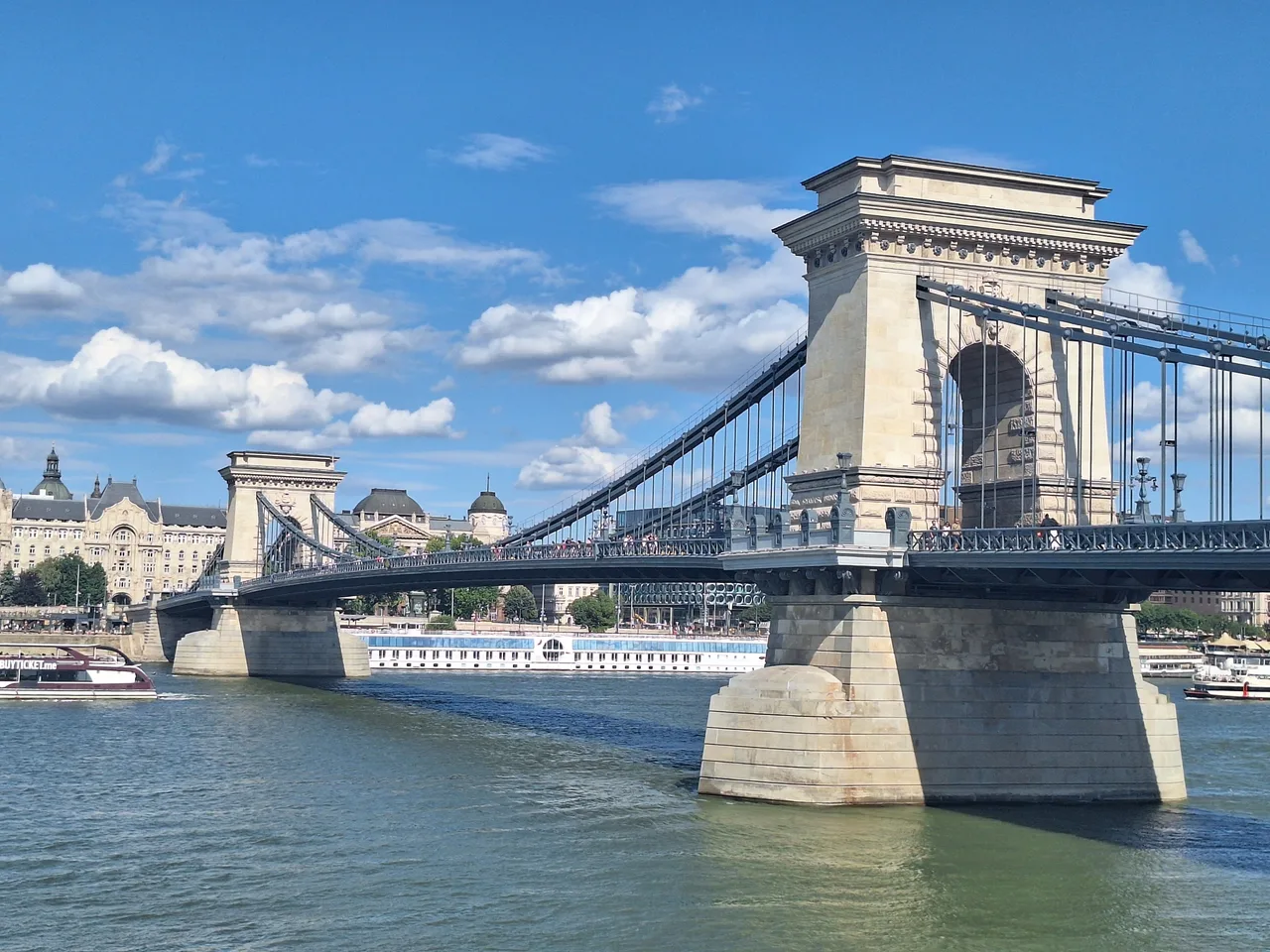 Széchenyi Chain Bridge