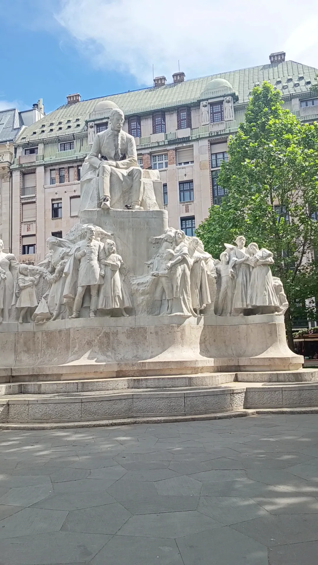 Atmosphere at Vörösmarty Square Budapest — travel photo
