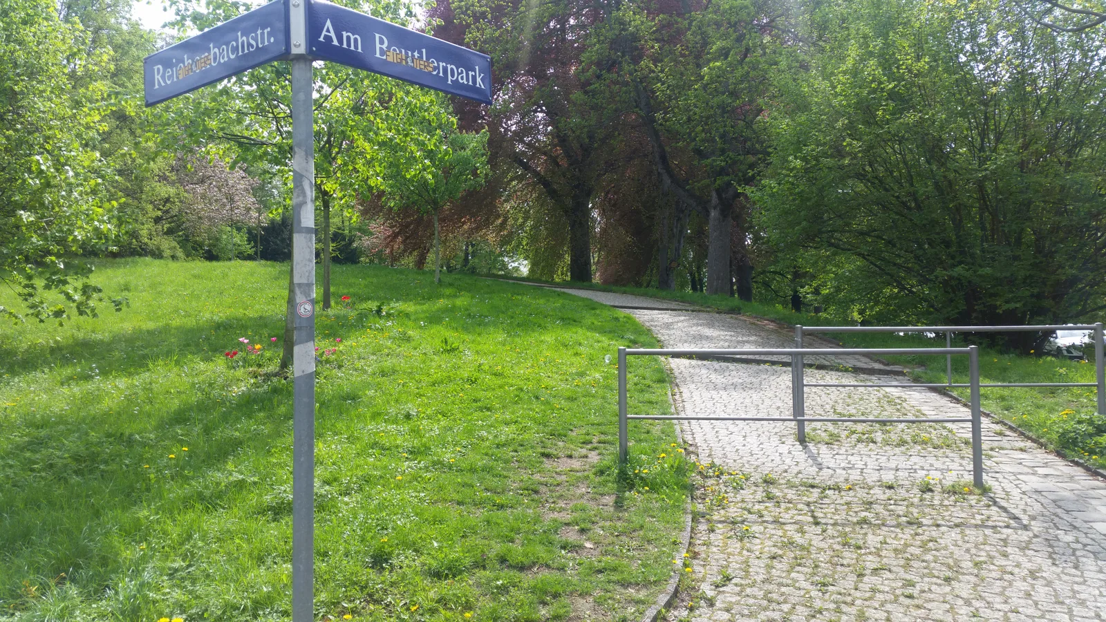 Atmosphere at Beutler Park Dresden — travel photo