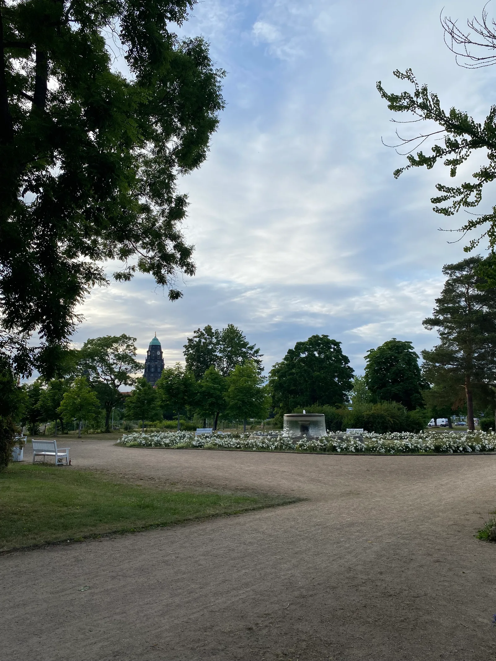Details at Blüherpark Dresden — travel photo