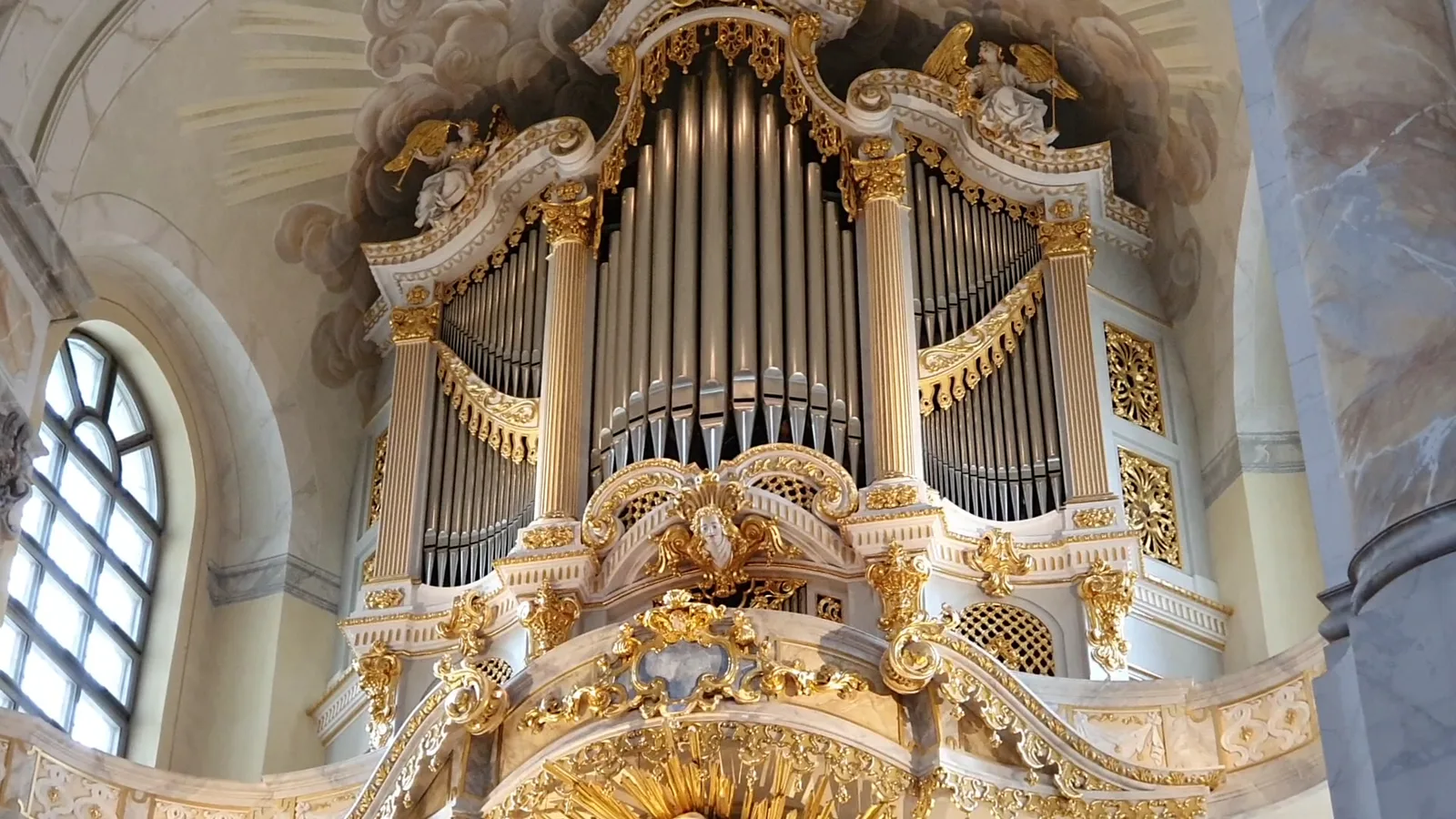 Details at Frauenkirche Dresden Dresden — travel photo