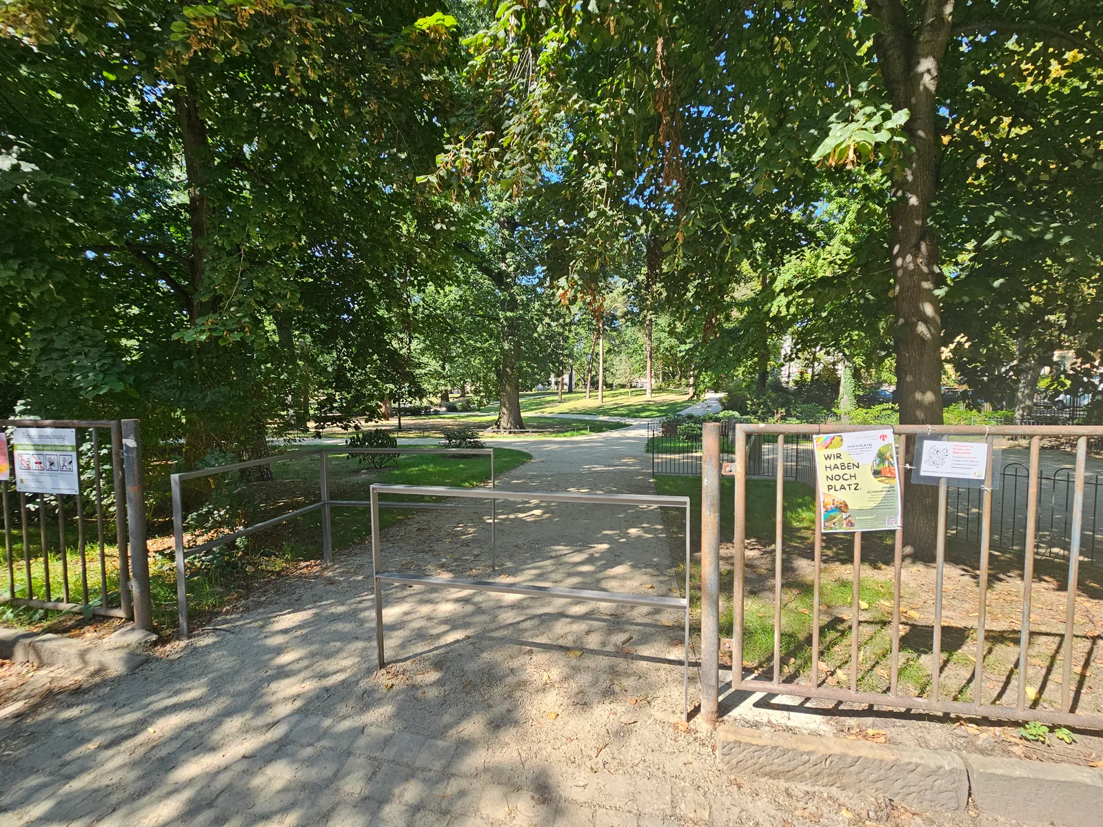 Main view at Hermann-Seidel Park Dresden — travel photo